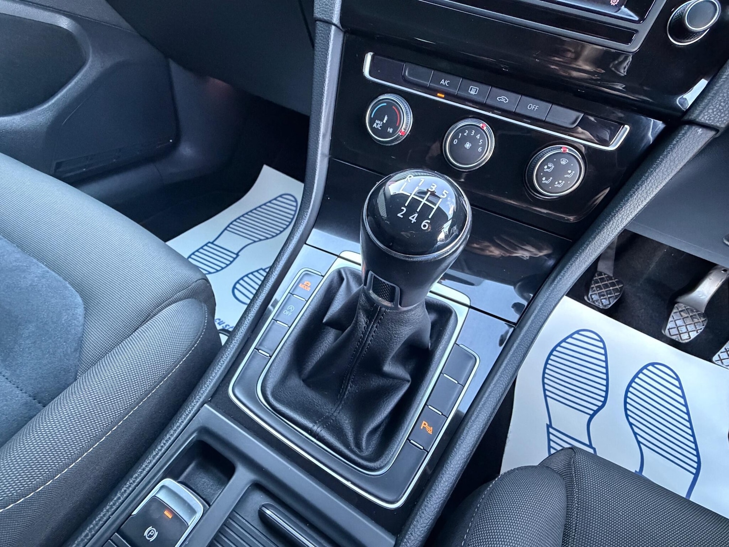 Used Volkswagen Golf 2013 for sale - 76802341: Photo 21