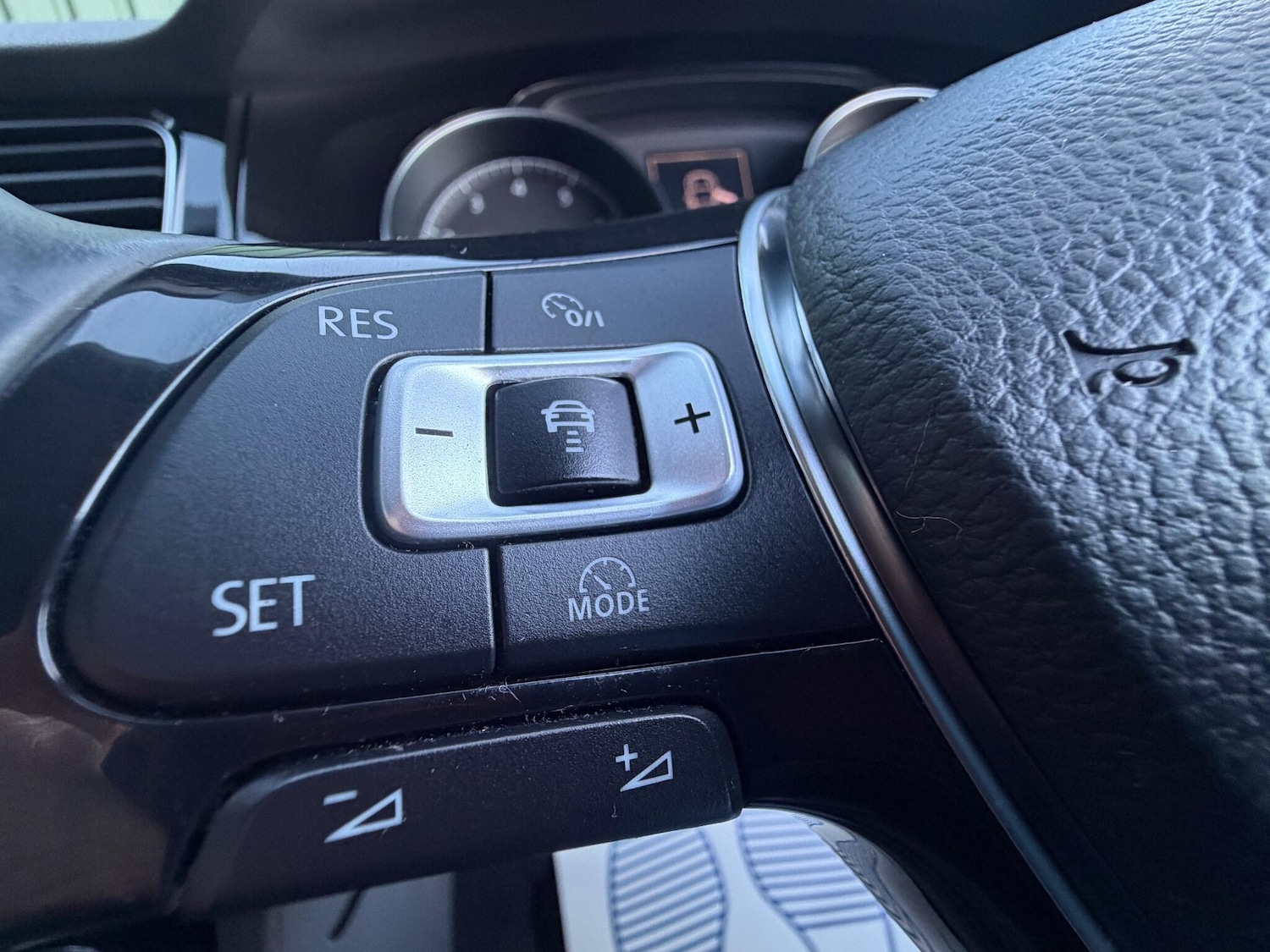 Used Volkswagen Golf 2013 for sale - 76802341: Photo 27