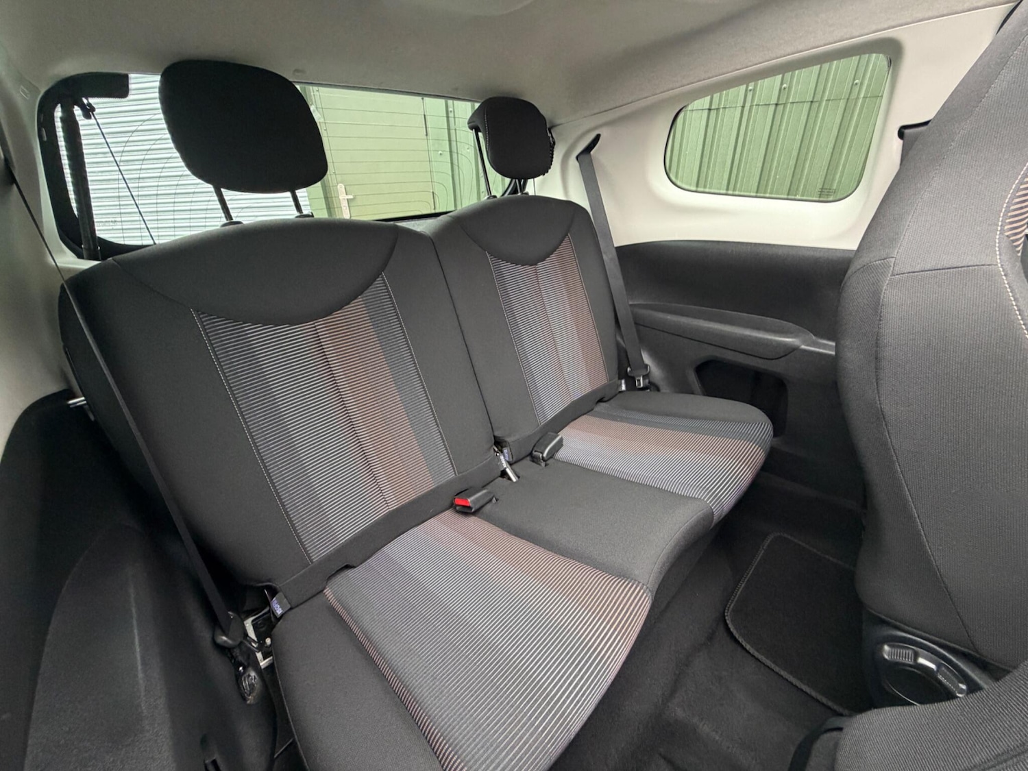 Used Peugeot 108 2015 for sale - 77852785: Photo 10