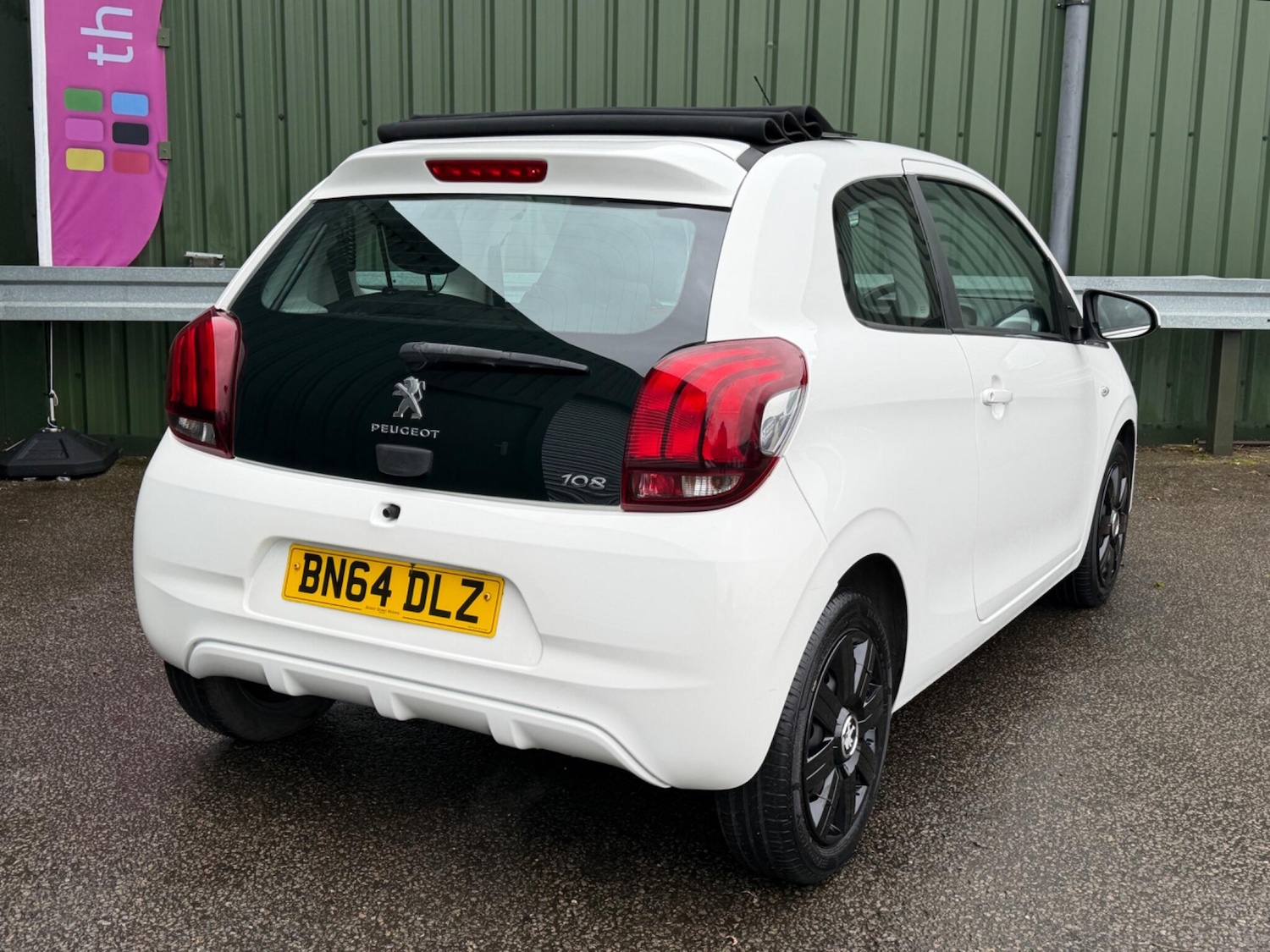 Used Peugeot 108 2015 for sale - 77852785: Photo 6