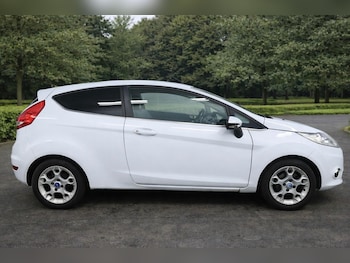 Used Ford Fiesta 2012 for sale - 77783052: Photo