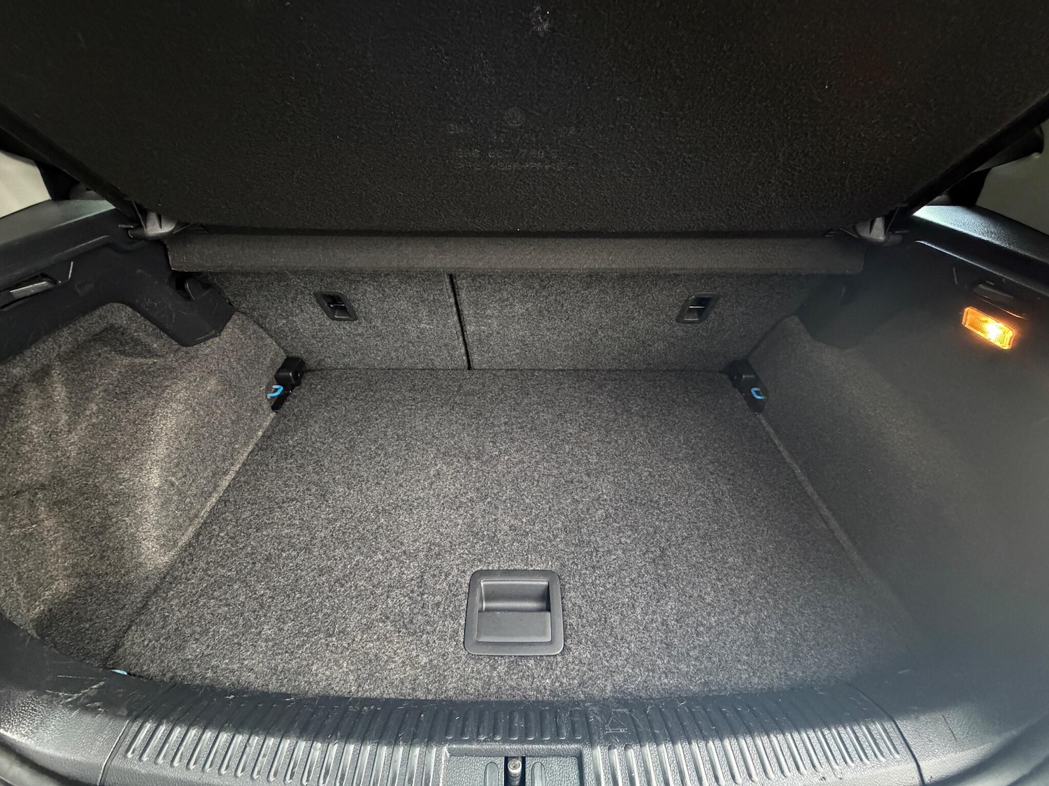 Used Volkswagen Polo 2014 for sale - 76926016: Photo 12