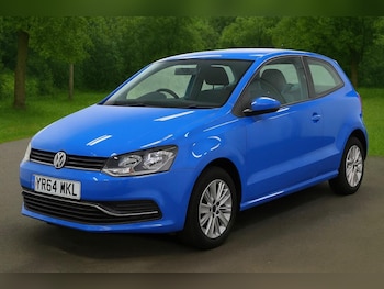Used Volkswagen Polo 2014 for sale - 76926016: Photo