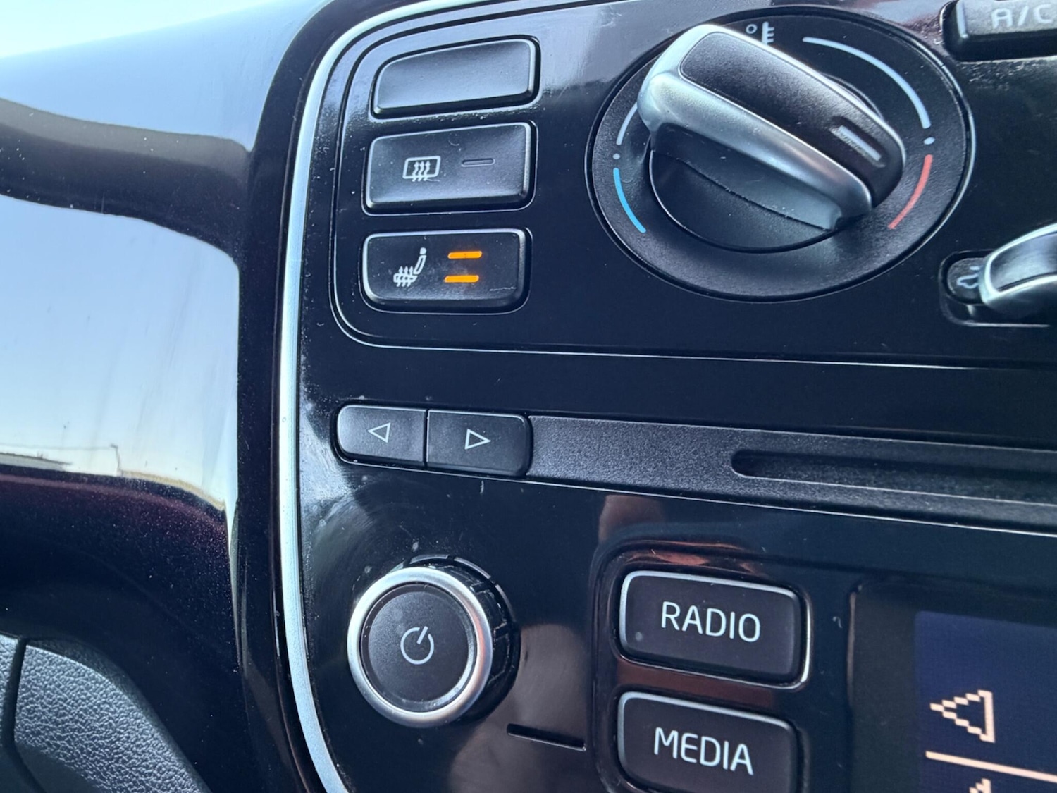 Used Volkswagen up! 2013 for sale - 77769112: Photo 20