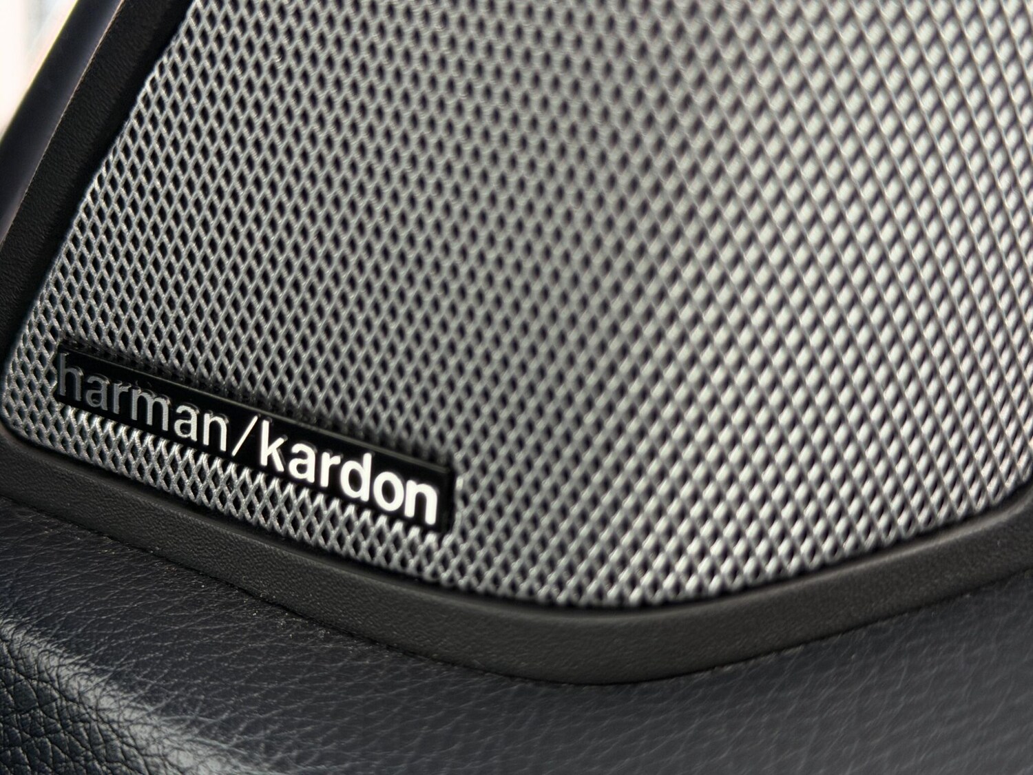 Used Mercedes-Benz E Class 2016 for sale - 77377520: Photo 21