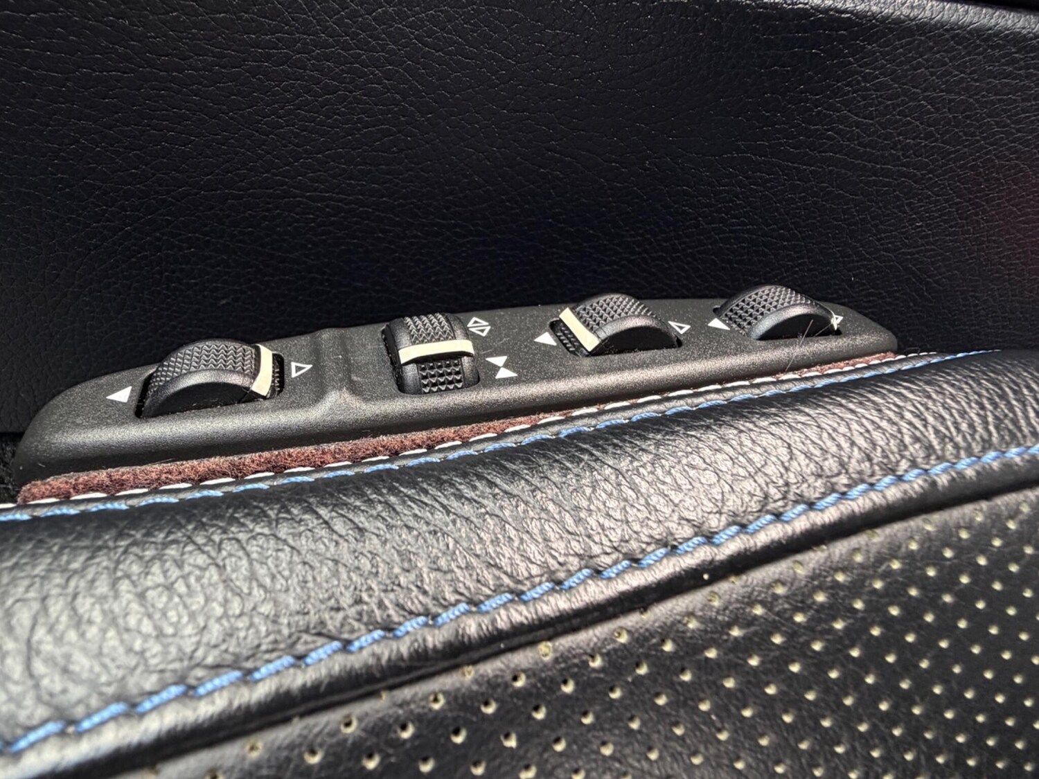 Used Mercedes-Benz E Class 2016 for sale - 77377520: Photo 24