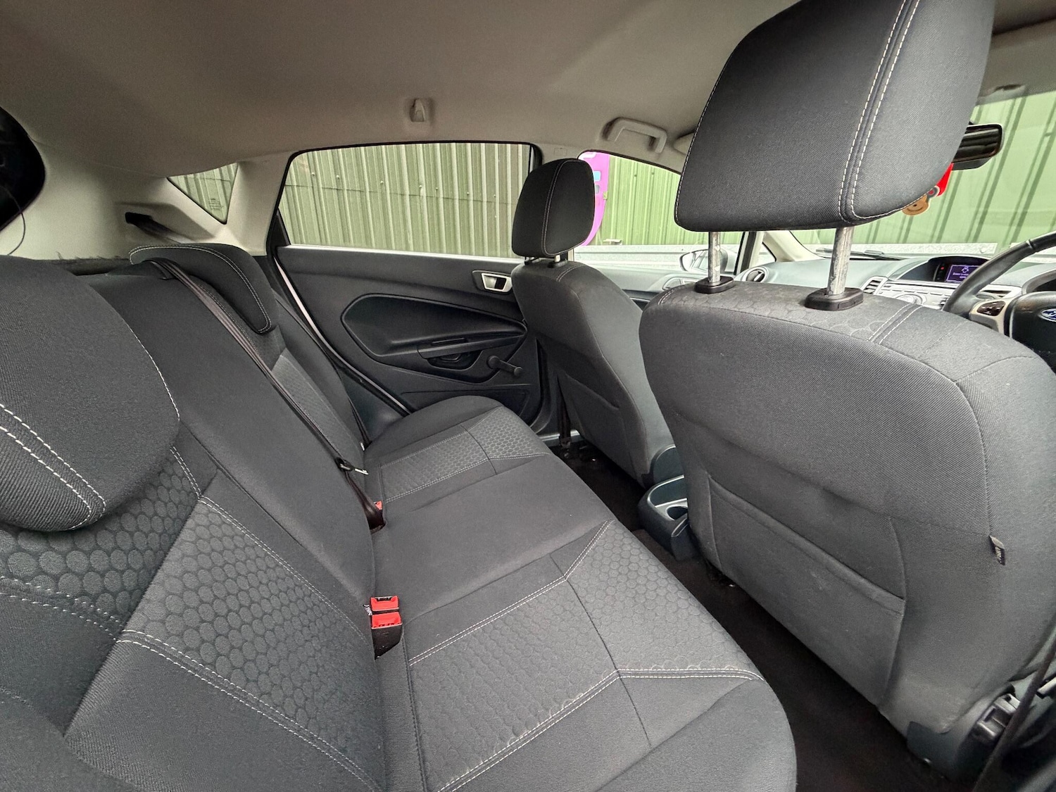 Used Ford Fiesta 2011 for sale - 77143090: Photo 10