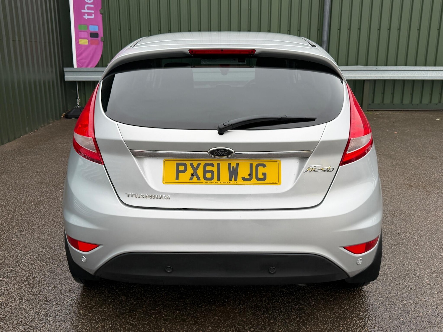 Used Ford Fiesta 2011 for sale - 77143090: Photo 19