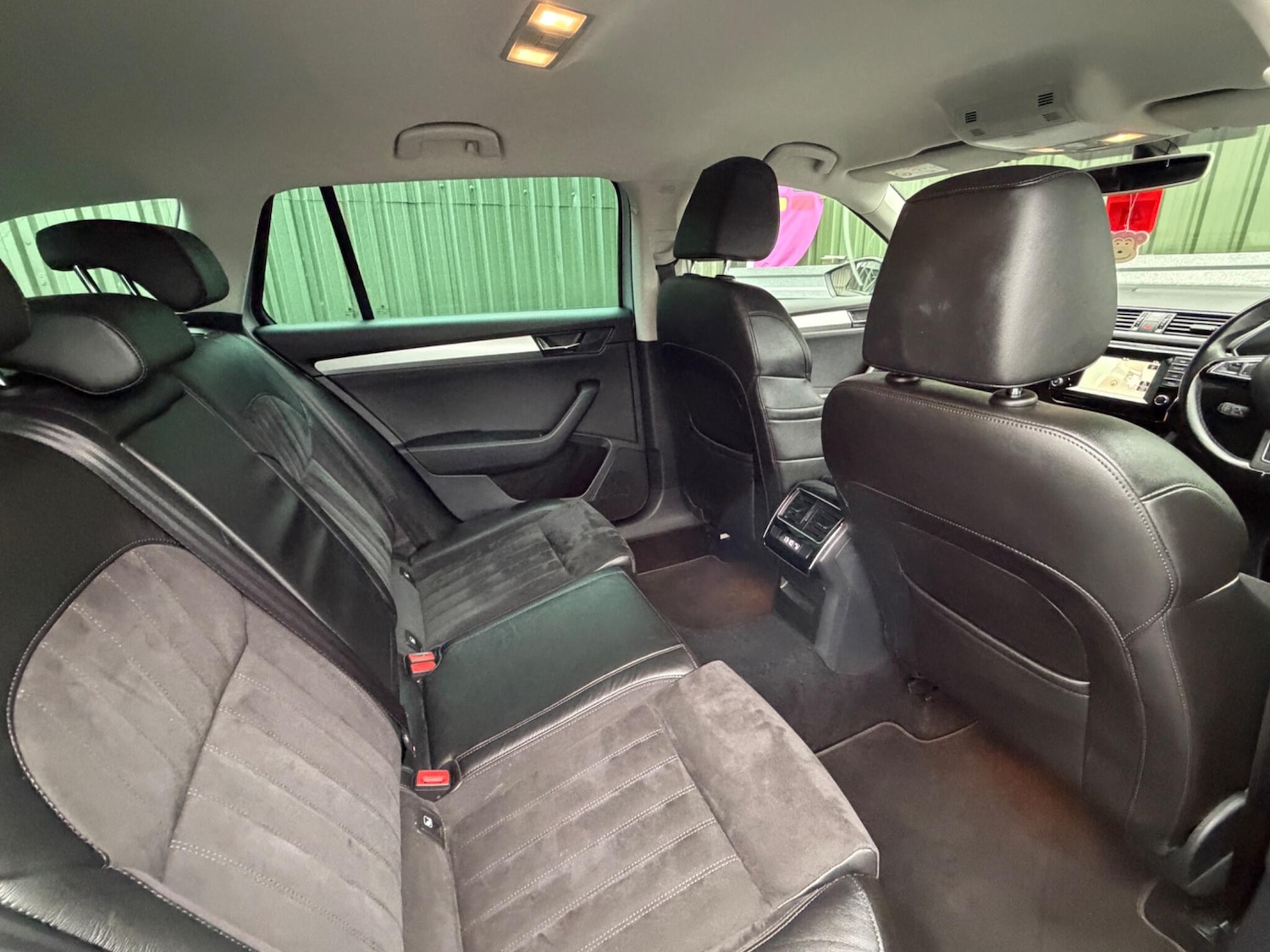 Used Skoda Superb 2016 for sale - 77305542: Photo 11