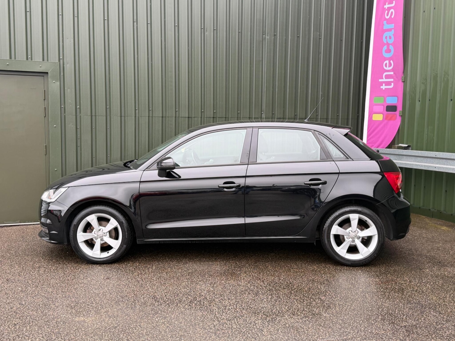 Used Audi A1 for sale - 77784577: Photo 3