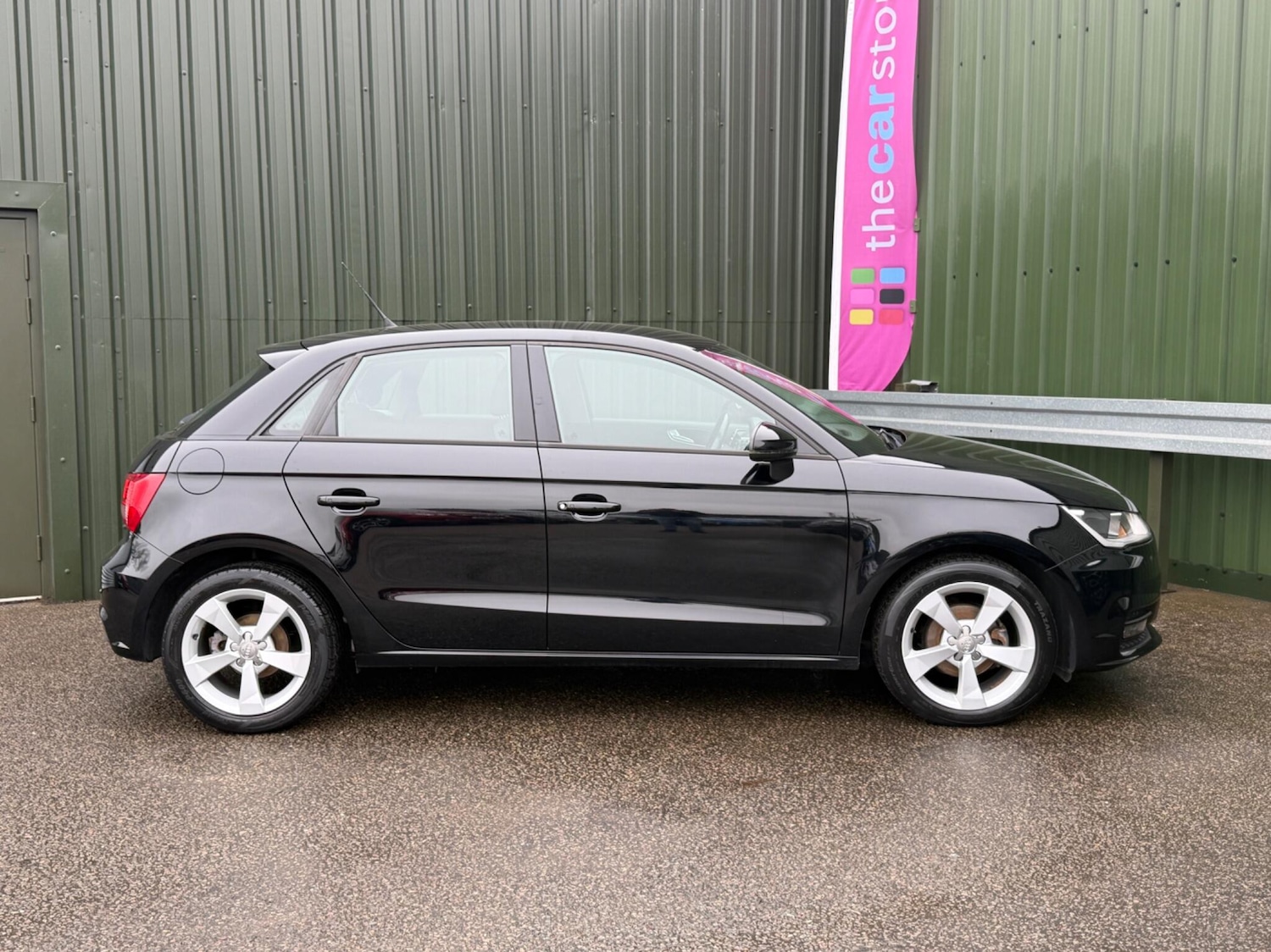 Used Audi A1 for sale - 77784577: Photo 4