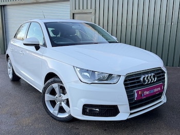 Used Audi A1 2017 for sale - 76728999: Photo