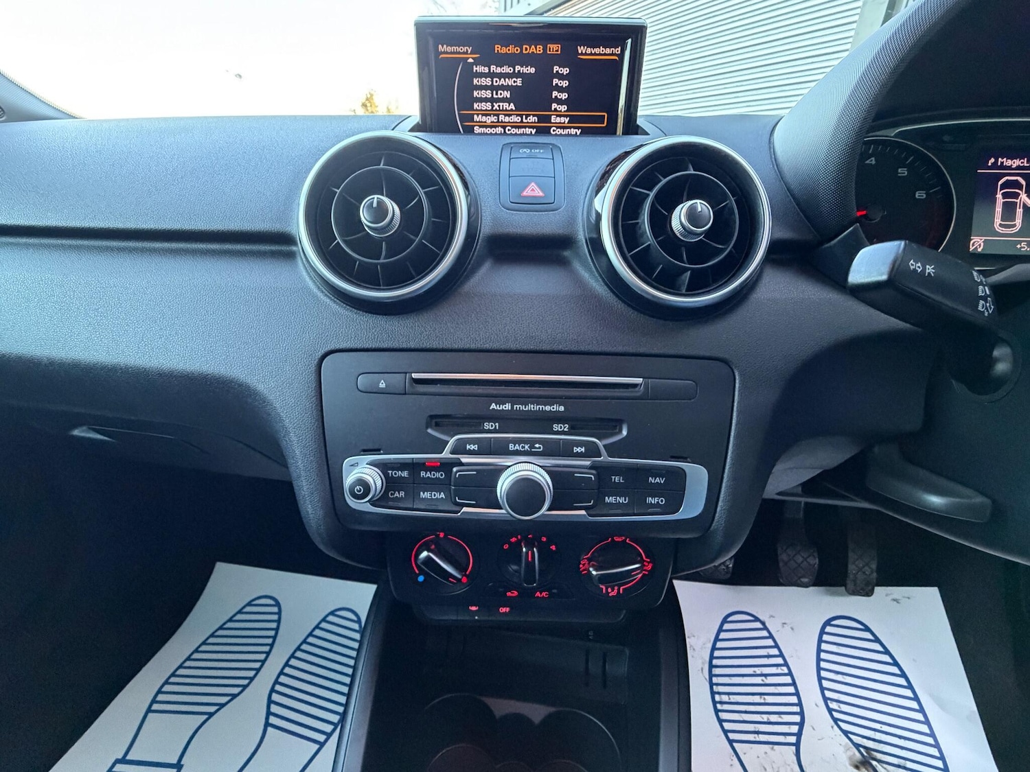 Used Audi A1 for sale - 76728999: Photo 8