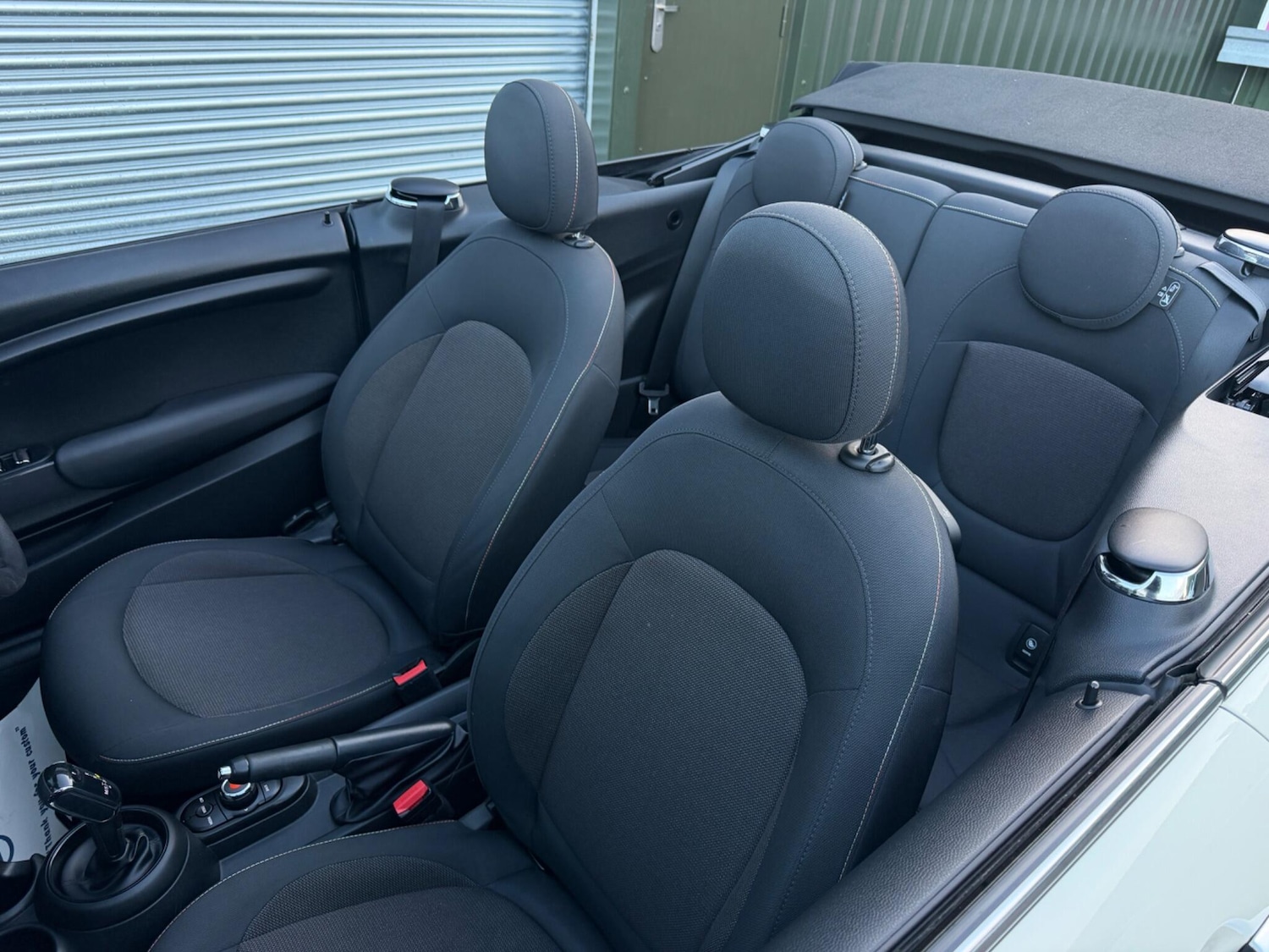 Used MINI Convertible 2019 for sale - 77625763: Photo 13