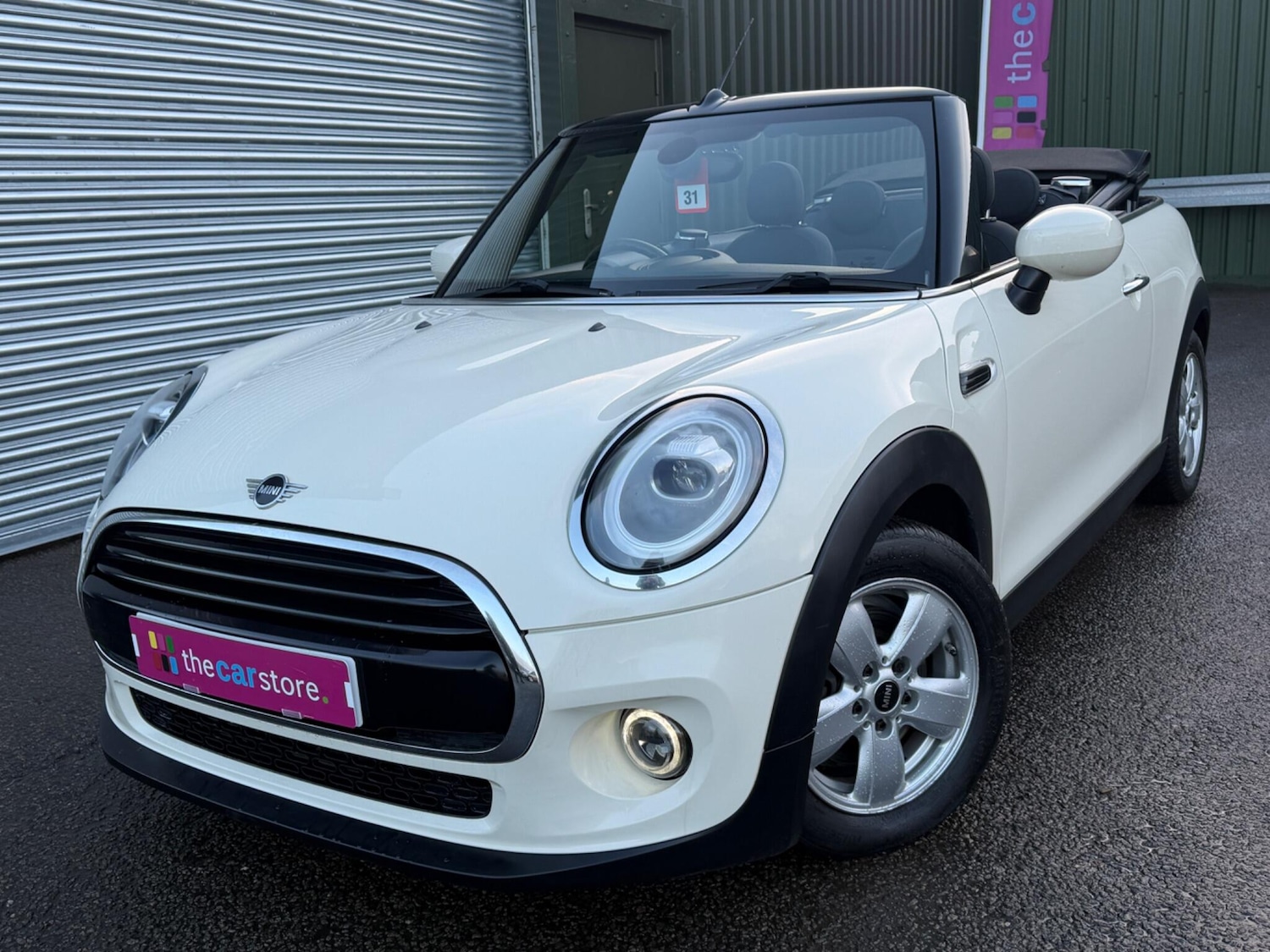 Used MINI Convertible 2019 for sale - 77625763: Photo 3
