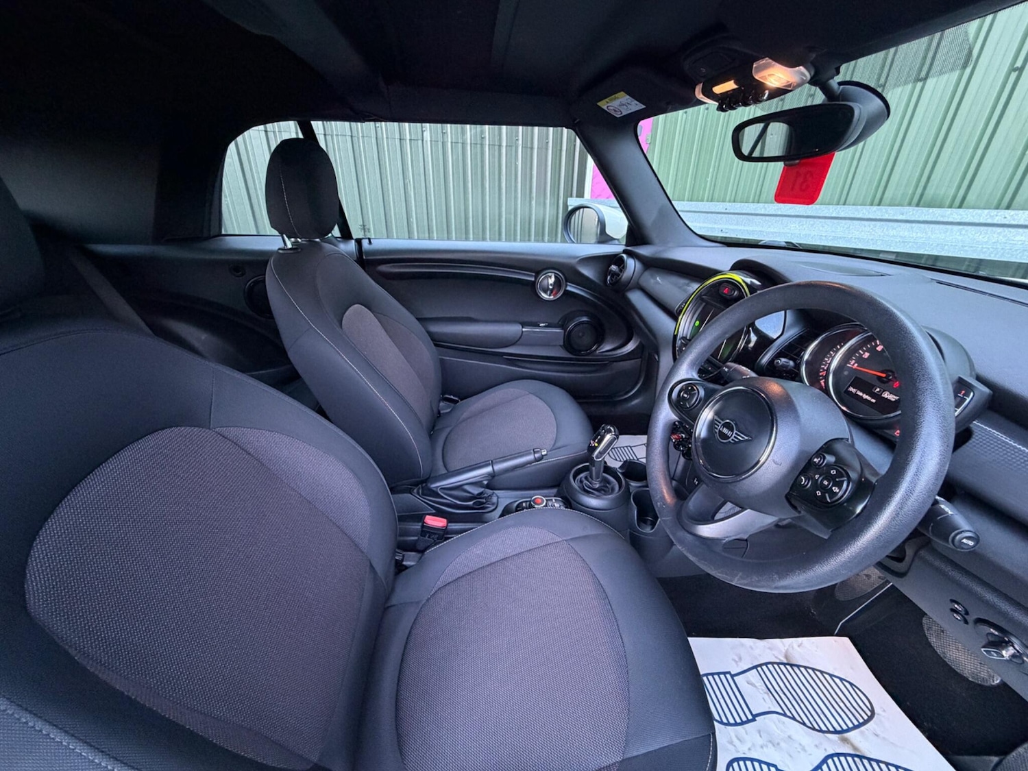 Used MINI Convertible 2019 for sale - 77625763: Photo 9