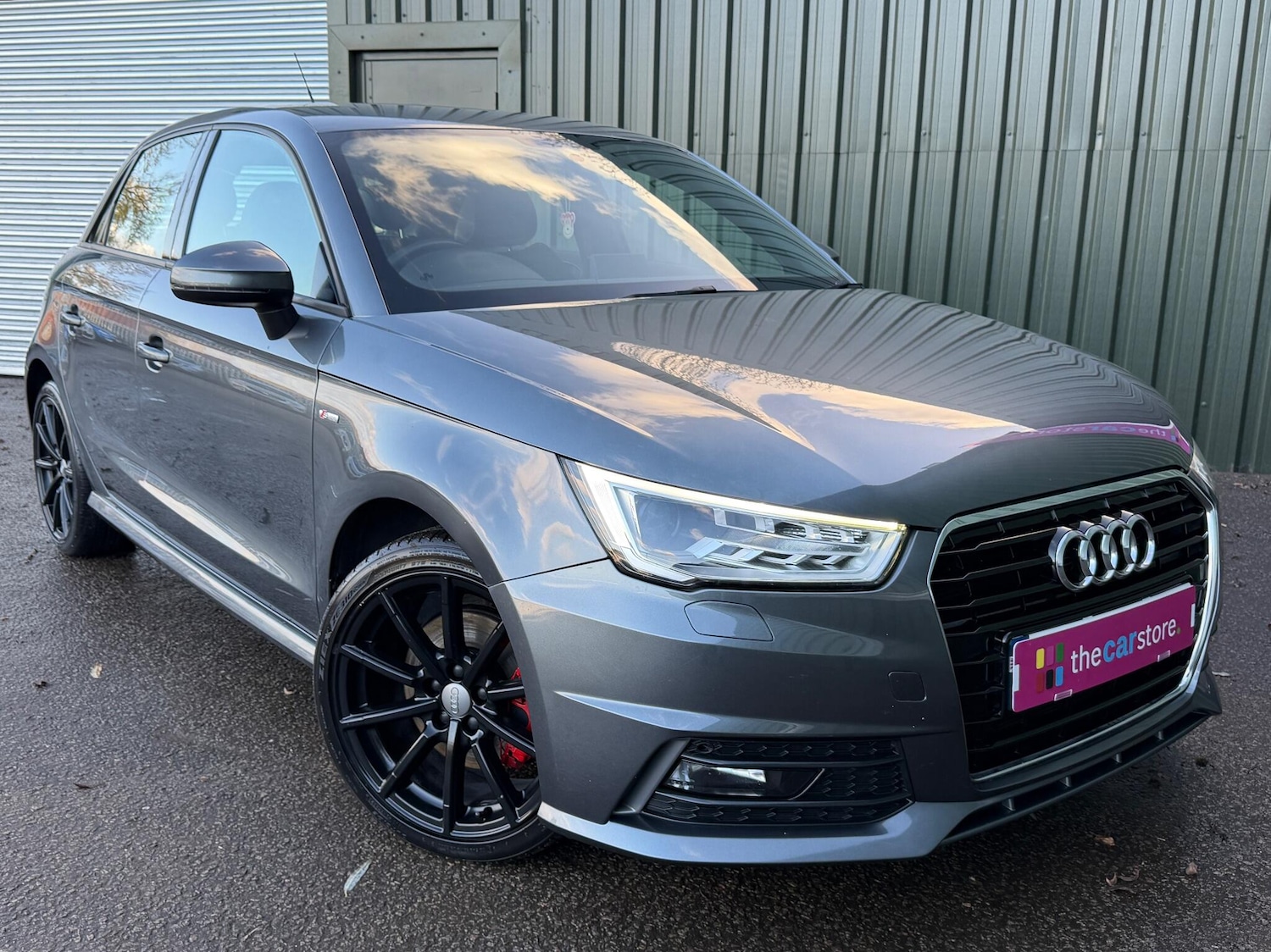 Used Audi A1 2016 for sale - 76742783: Photo 2