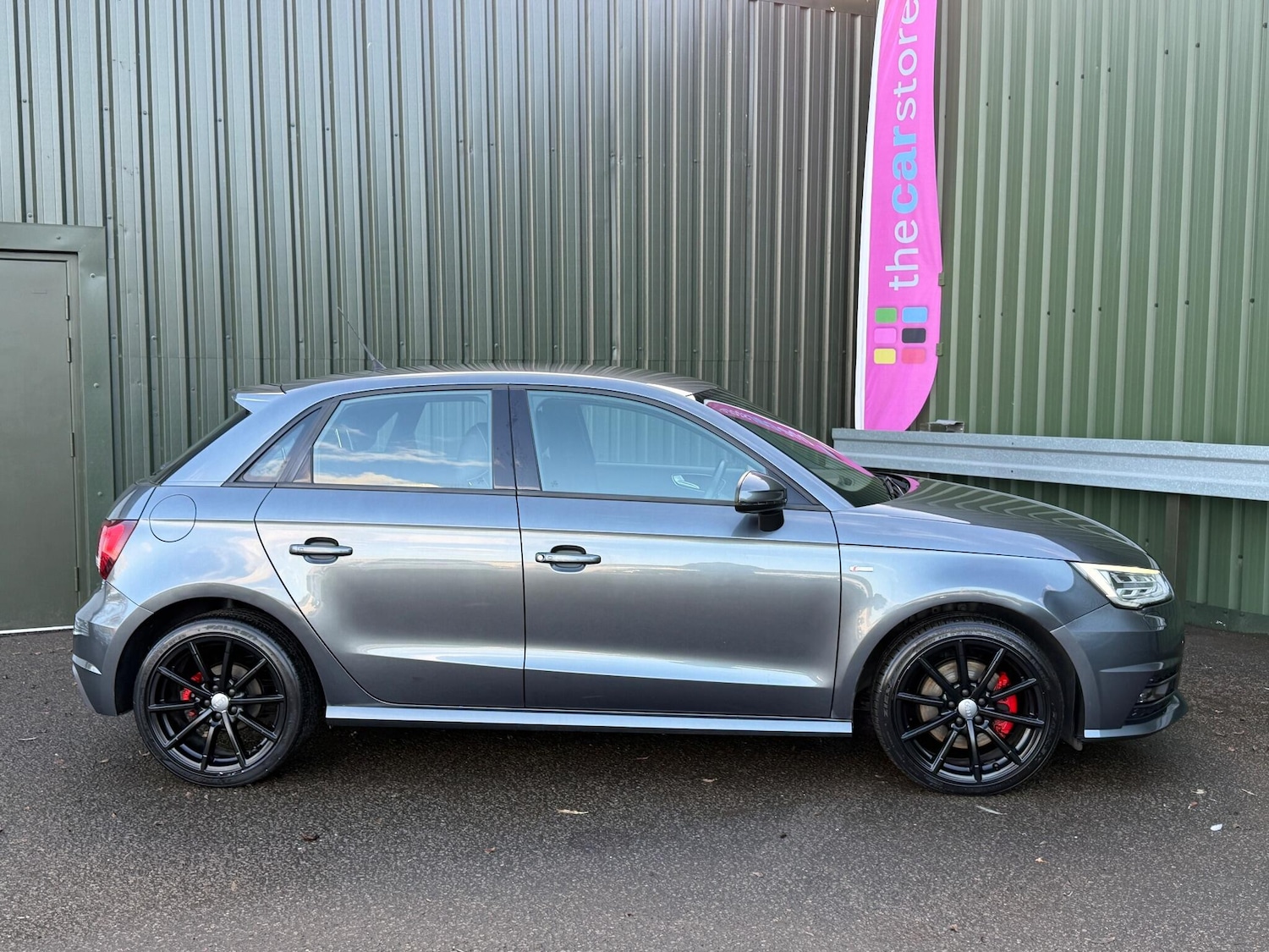 Used Audi A1 2016 for sale - 76742783: Photo 3