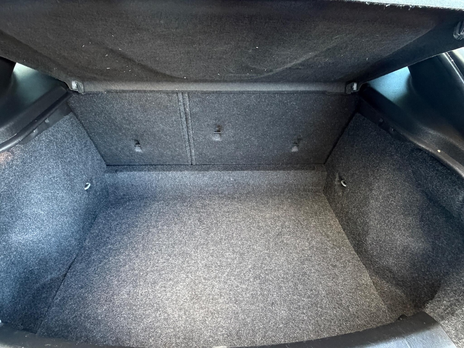 Used Volvo V40 2016 for sale - 76899124: Photo 12