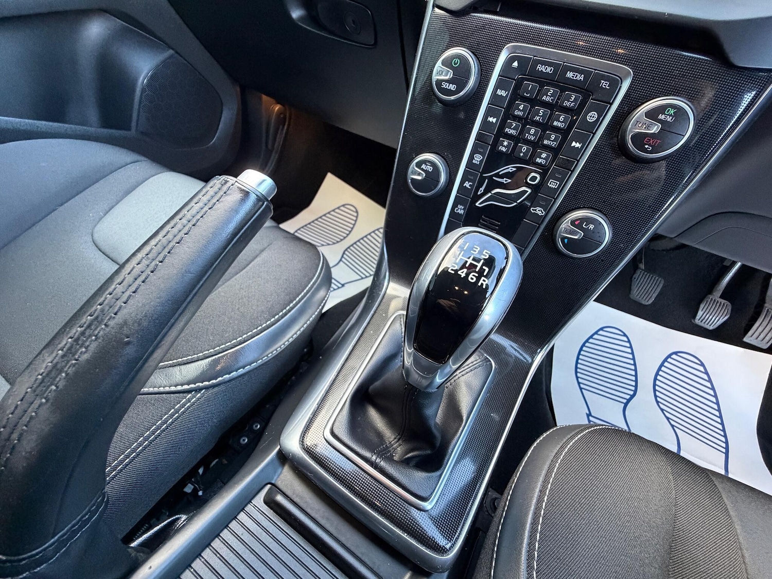 Used Volvo V40 2016 for sale - 76899124: Photo 25