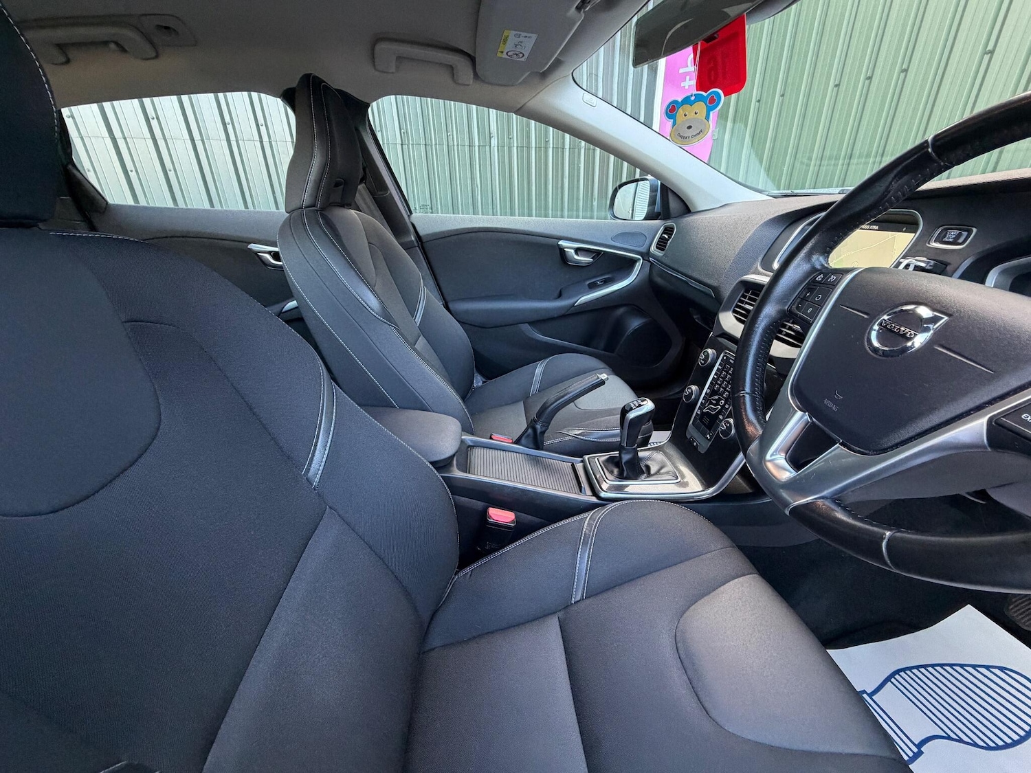 Used Volvo V40 2016 for sale - 76899124: Photo 8