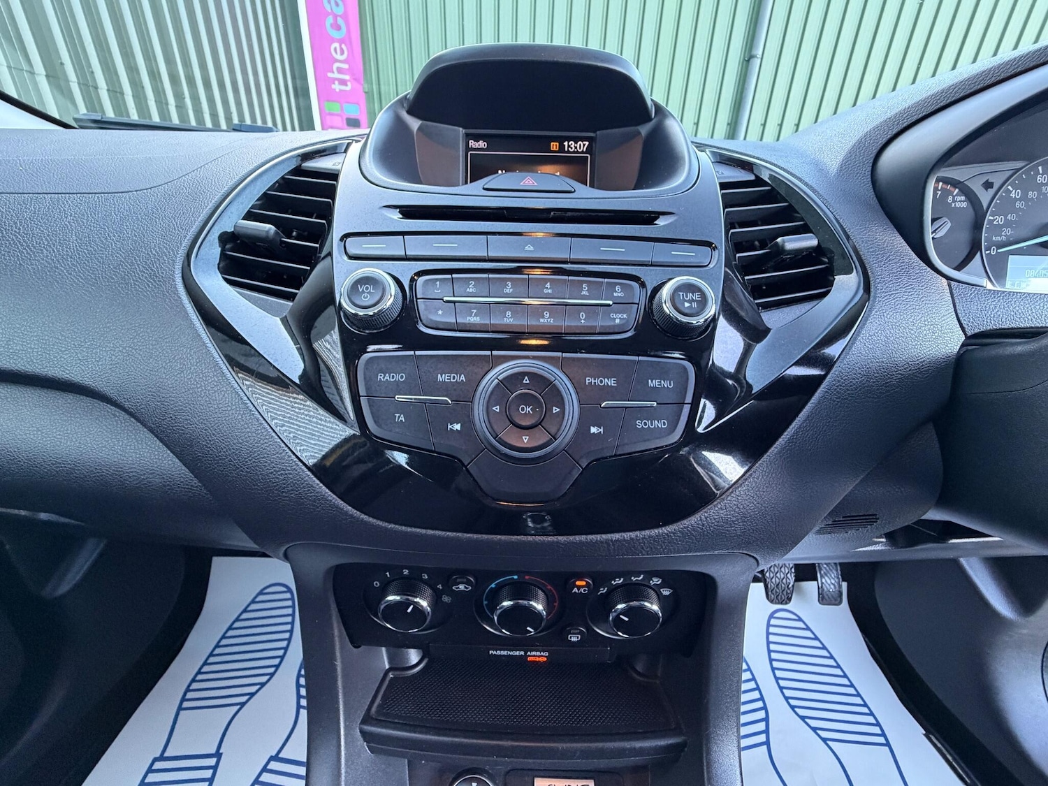 Used Ford Ka+ 2017 for sale - 77016140: Photo 18