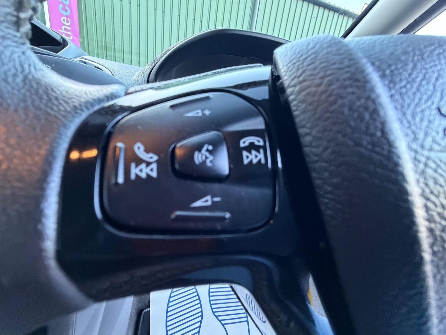 Used Ford Ka+ 2017 for sale - 77016140: Photo 21