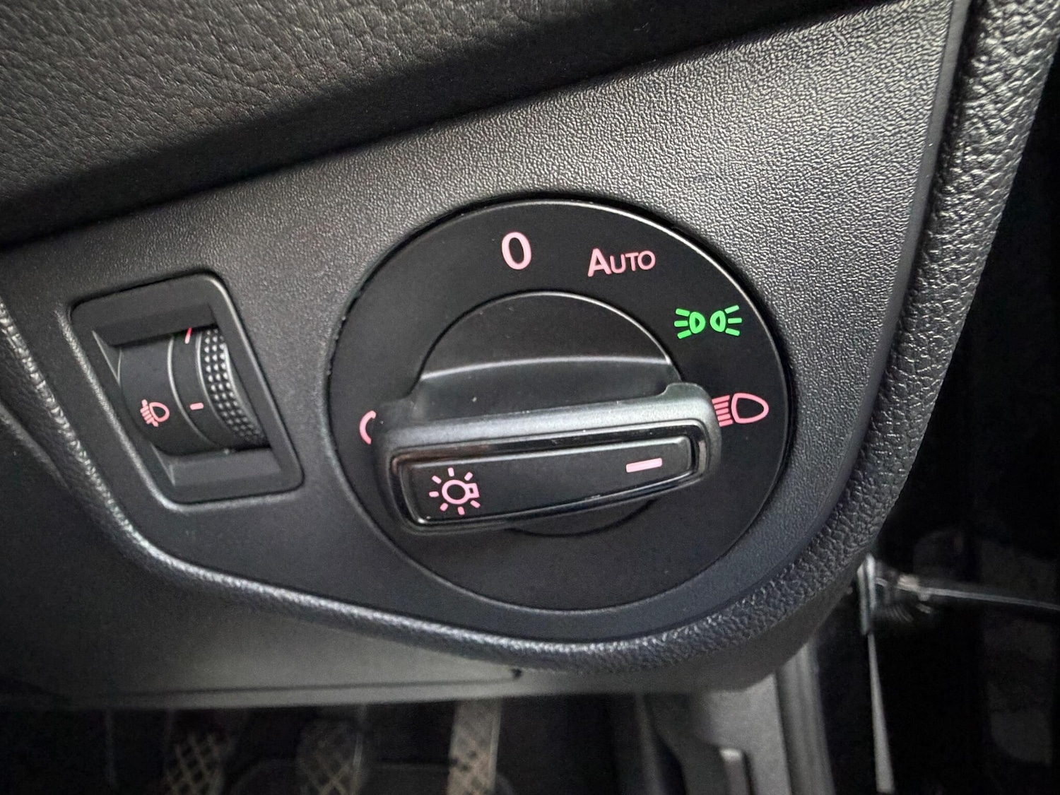 Used Volkswagen Polo 2019 for sale - 76839607: Photo 24