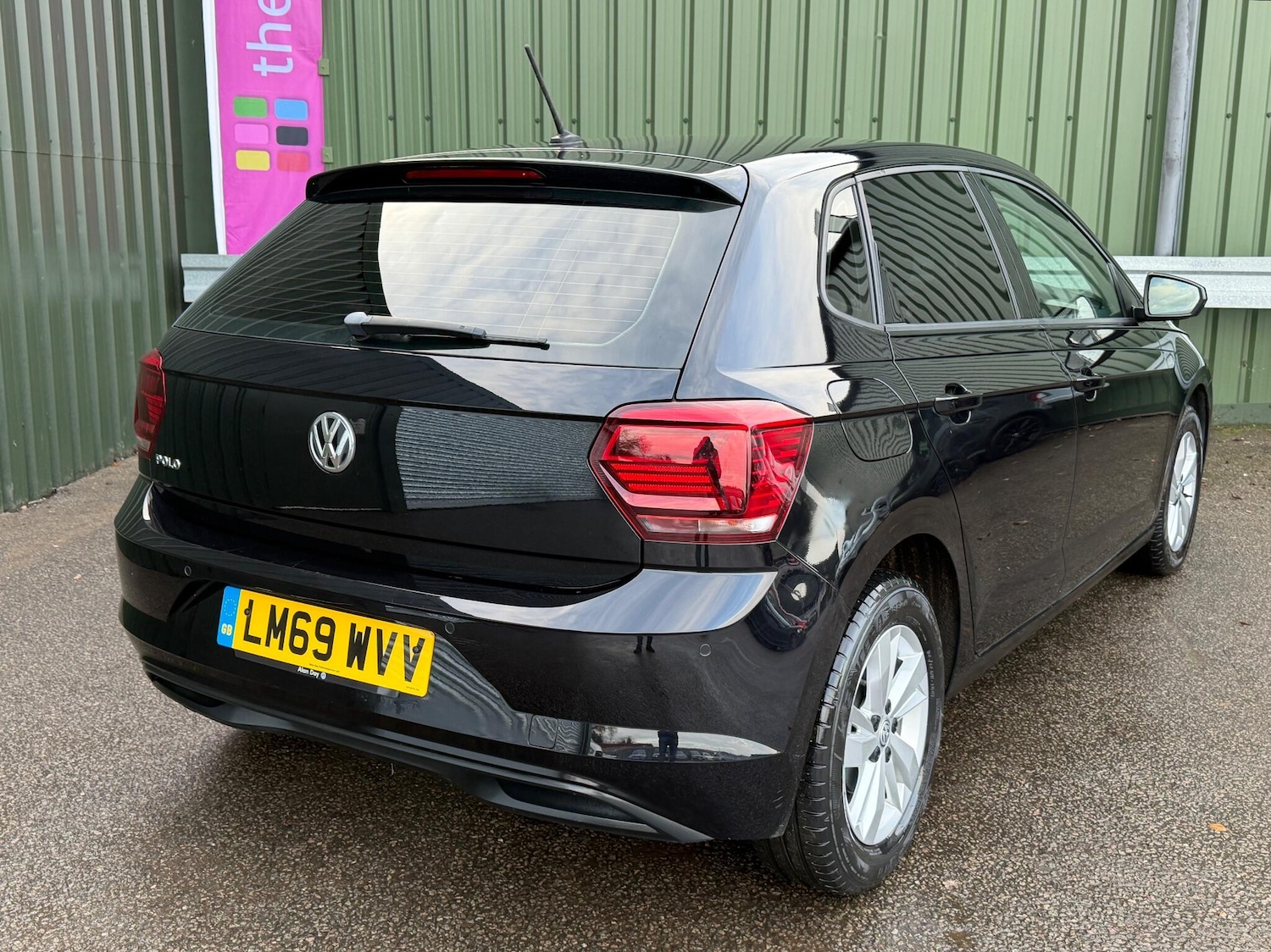 Used Volkswagen Polo 2019 for sale - 76839607: Photo 3