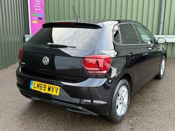 Used Volkswagen Polo 2019 for sale - 76839607: Photo