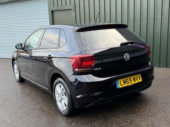 Used Volkswagen Polo 2019 for sale - 76839607: Photo