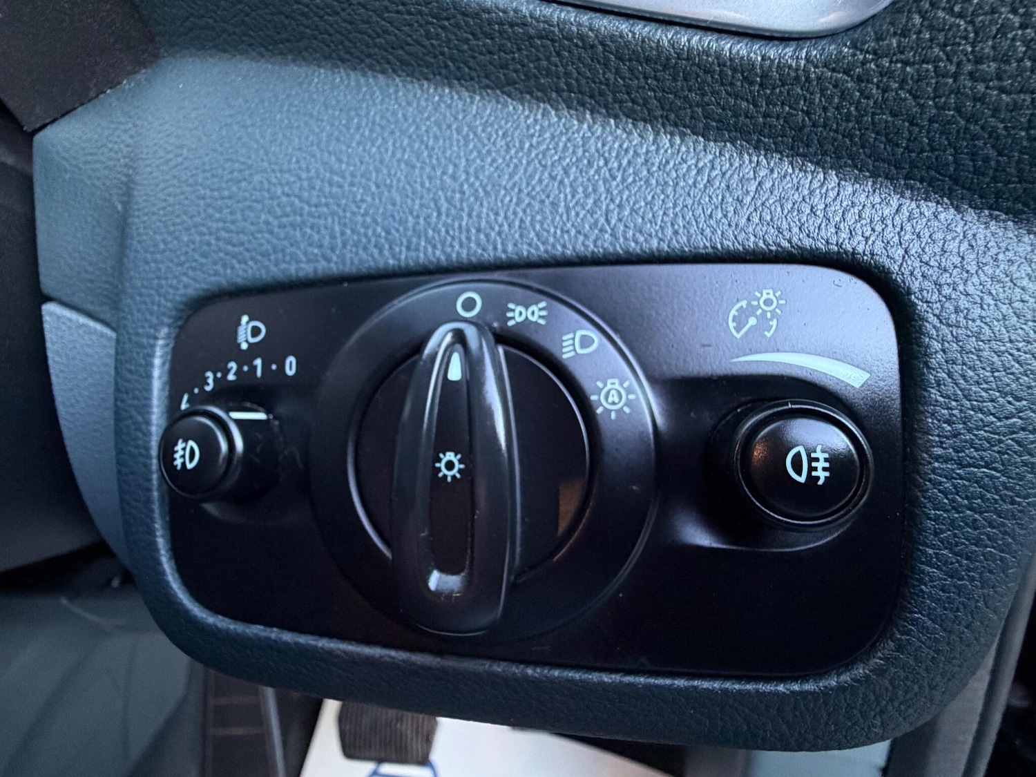 Used Ford C-Max for sale - 76728996: Photo 15