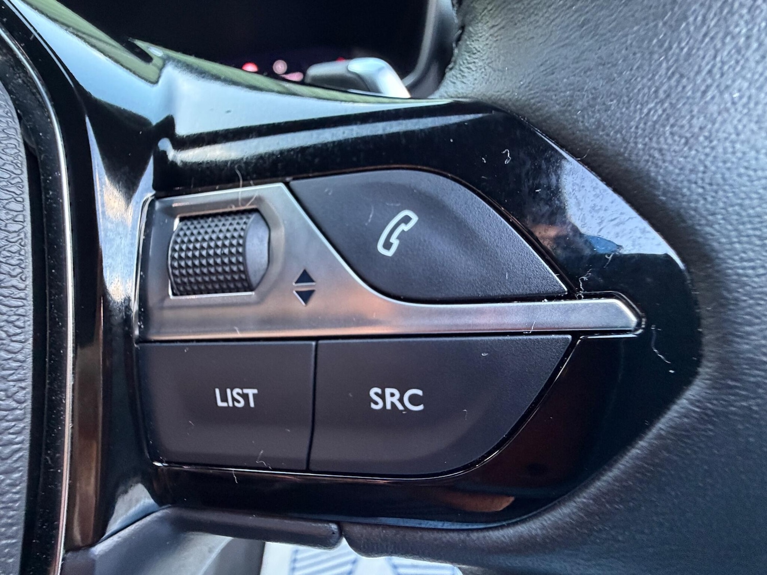 Used Peugeot 2008 2024 for sale - 76926344: Photo 25