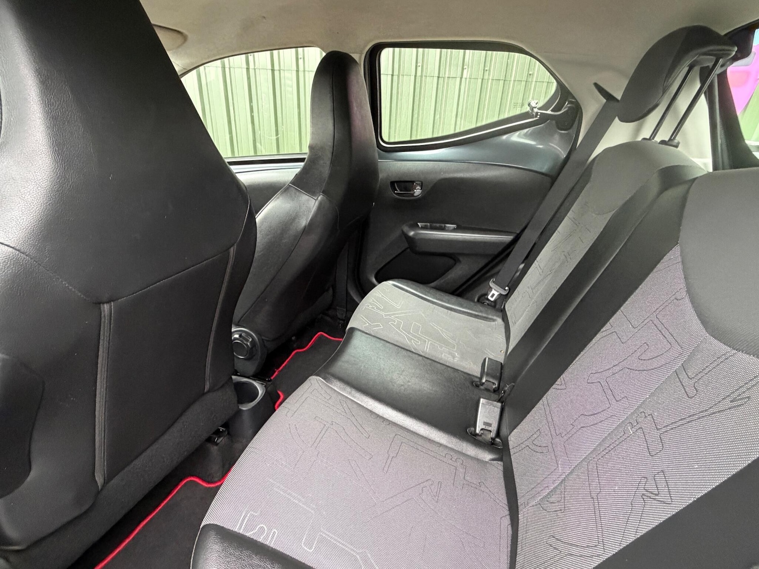 Used Toyota AYGO 2015 for sale - 76991549: Photo 10