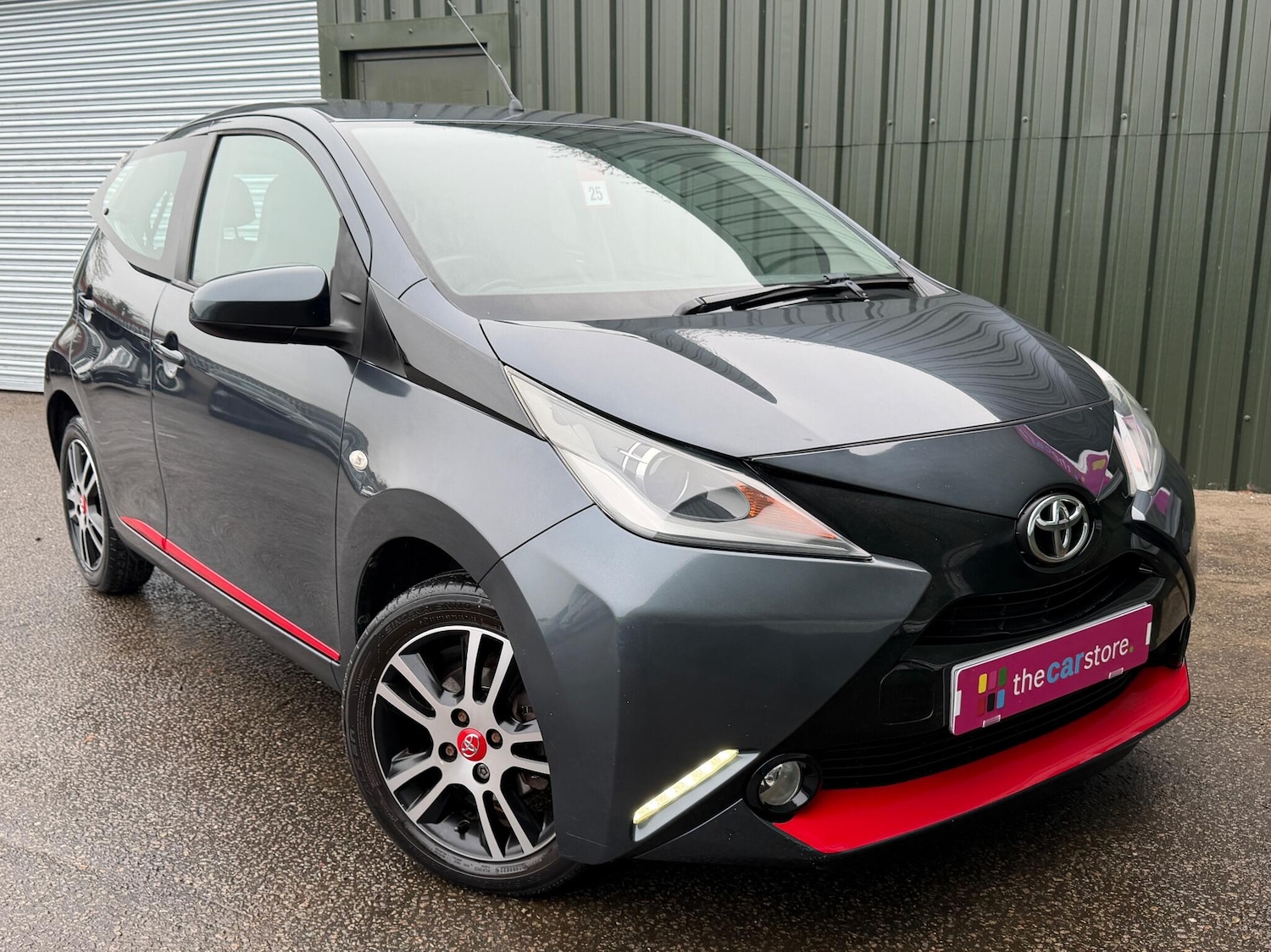 Used Toyota AYGO 2015 for sale - 76991549: Photo 26