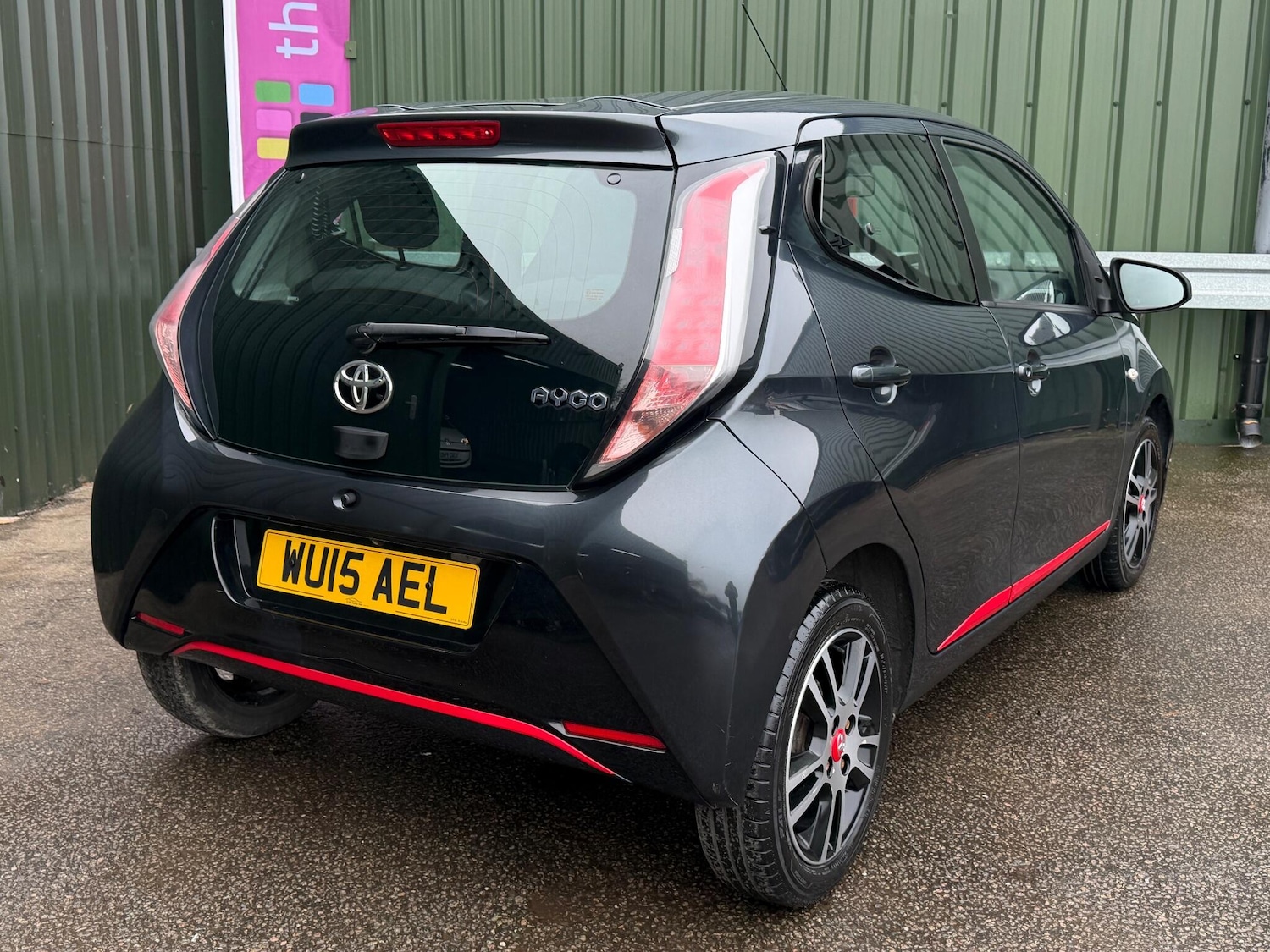 Used Toyota AYGO 2015 for sale - 76991549: Photo 4