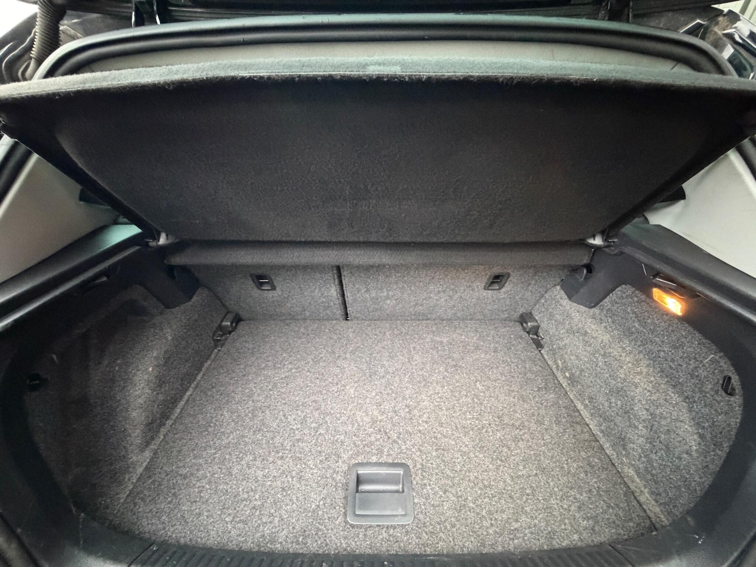 Used Volkswagen Polo 2016 for sale - 77040676: Photo 12