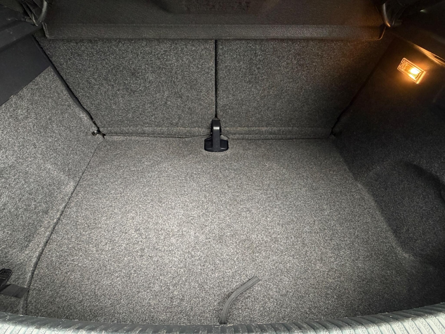 Used Volkswagen Scirocco for sale - 77704777: Photo 12