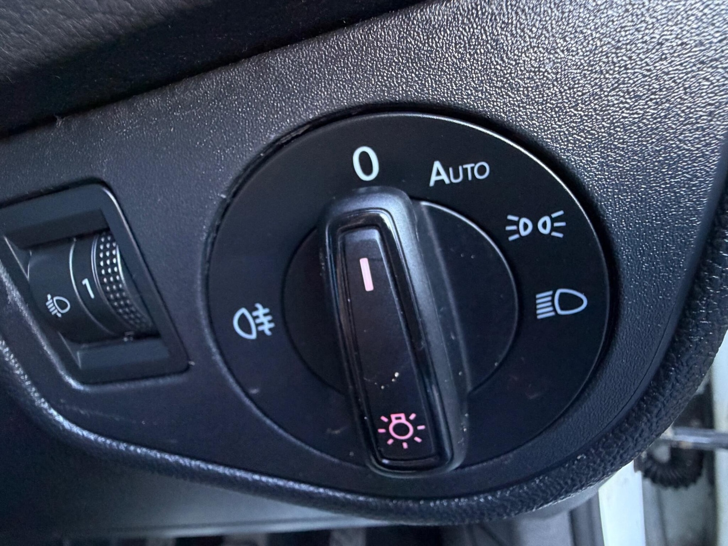 Used Volkswagen Polo 2019 for sale - 77097764: Photo 24