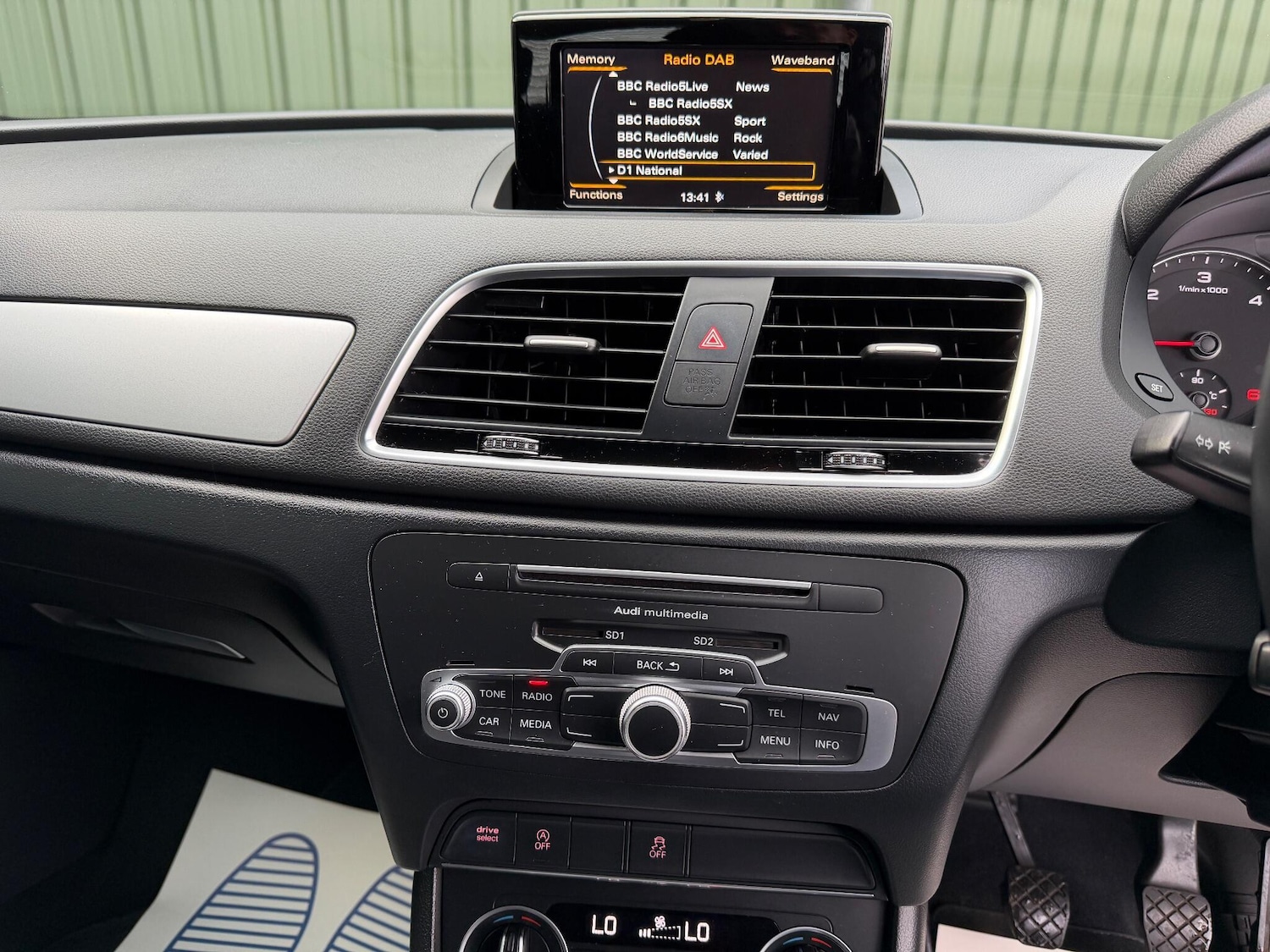 Used Audi Q3 for sale - 76727990: Photo 21