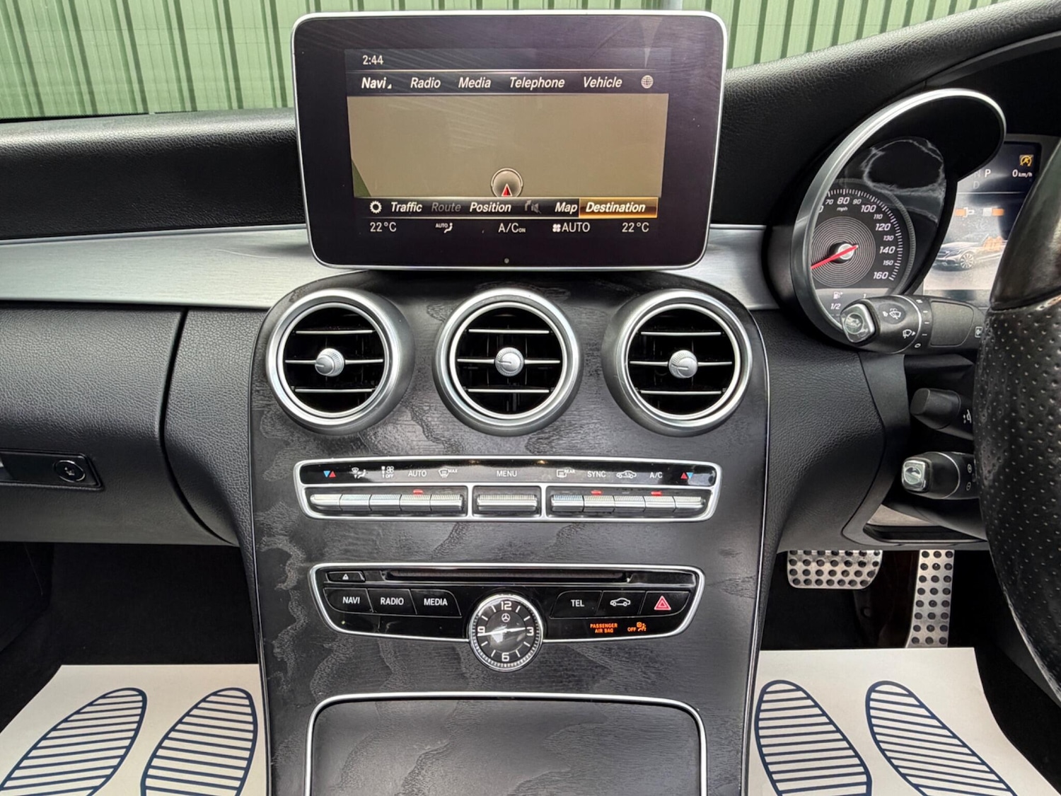 Used Mercedes-Benz C Class 2016 for sale - 77305038: Photo 24