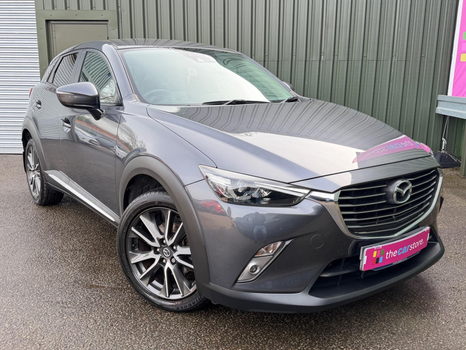 Used Mazda CX-3 2017 for sale - 77970674: Photo 2