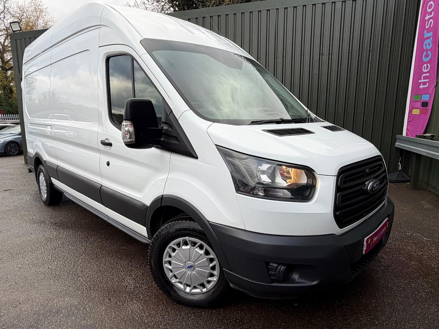 Used Ford Transit for sale - 76727882: Photo 2