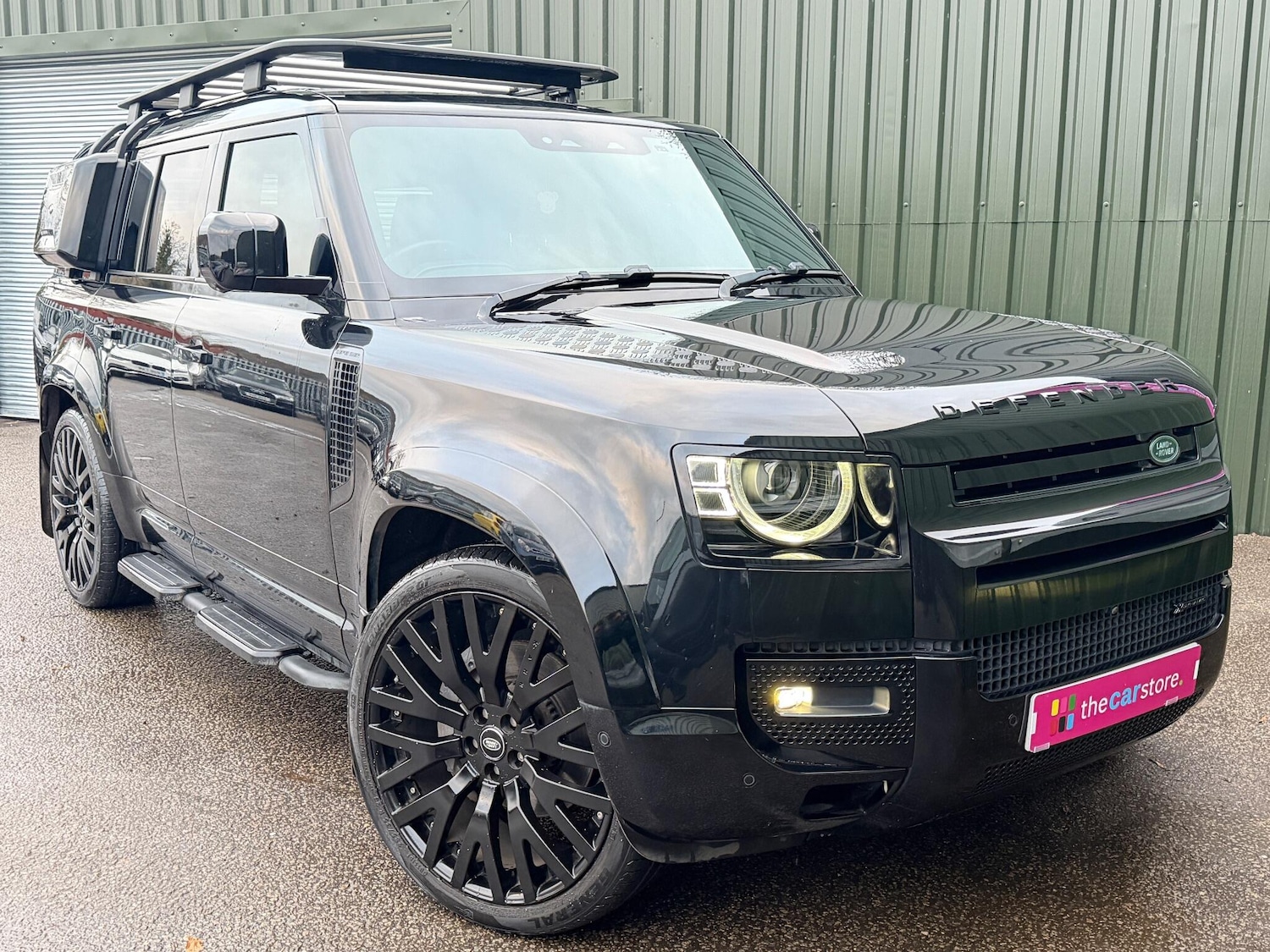 Used Land Rover Defender 2022 for sale - 77066490: Photo 2