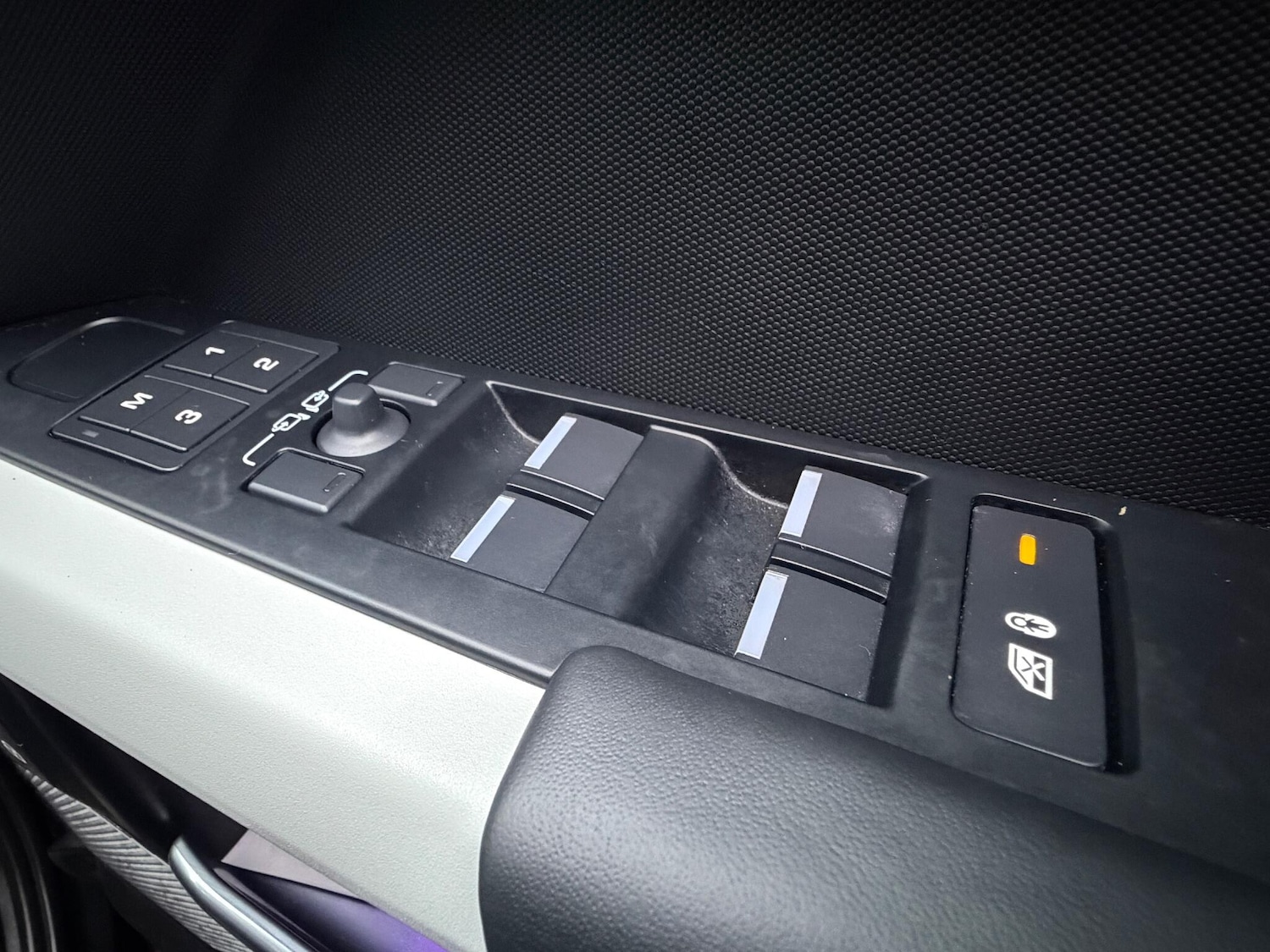 Used Land Rover Defender 2022 for sale - 77066490: Photo 26