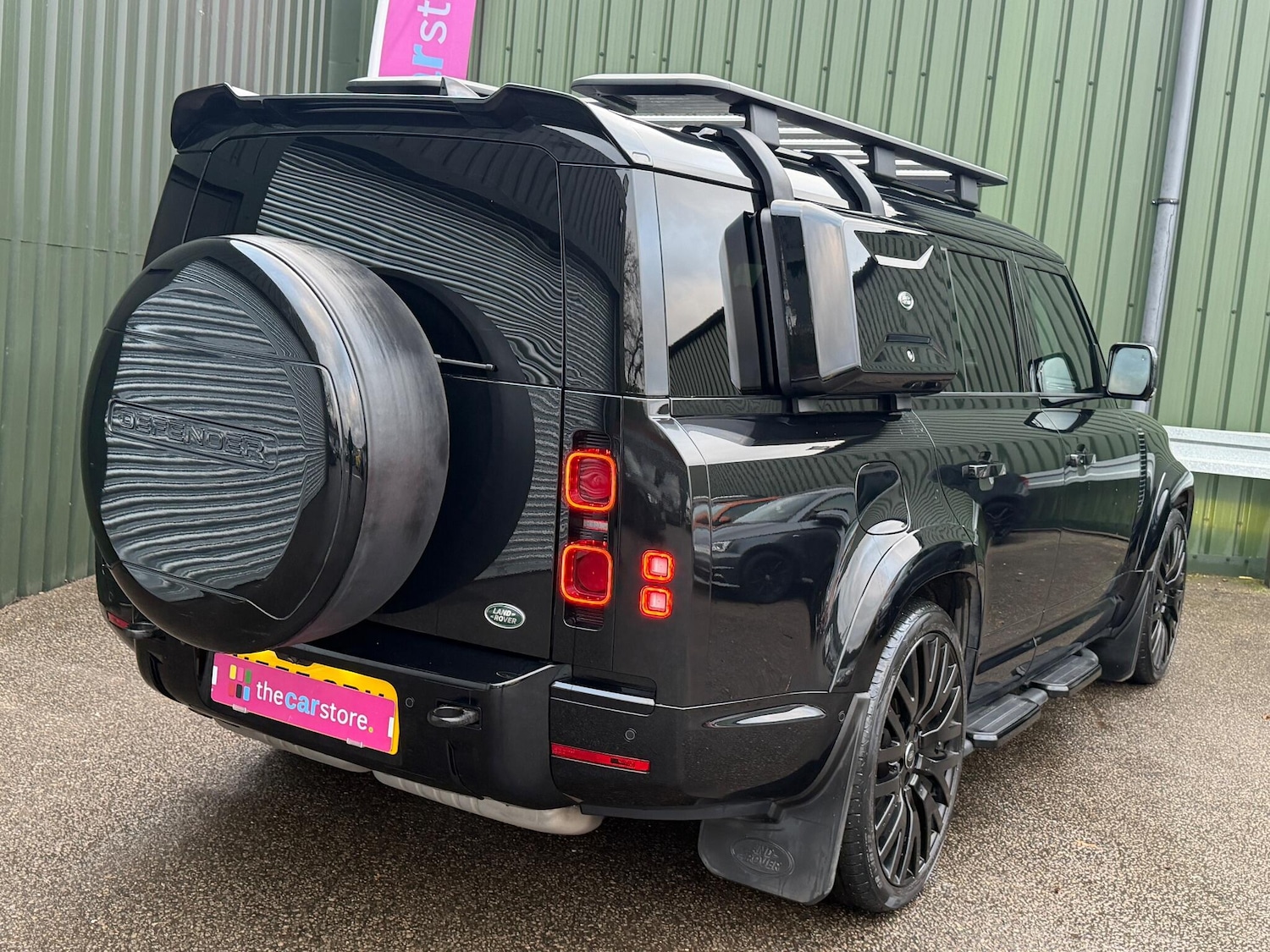 Used Land Rover Defender 2022 for sale - 77066490: Photo 6