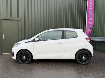 Used Peugeot 108 2015 for sale - 76728849: Photo