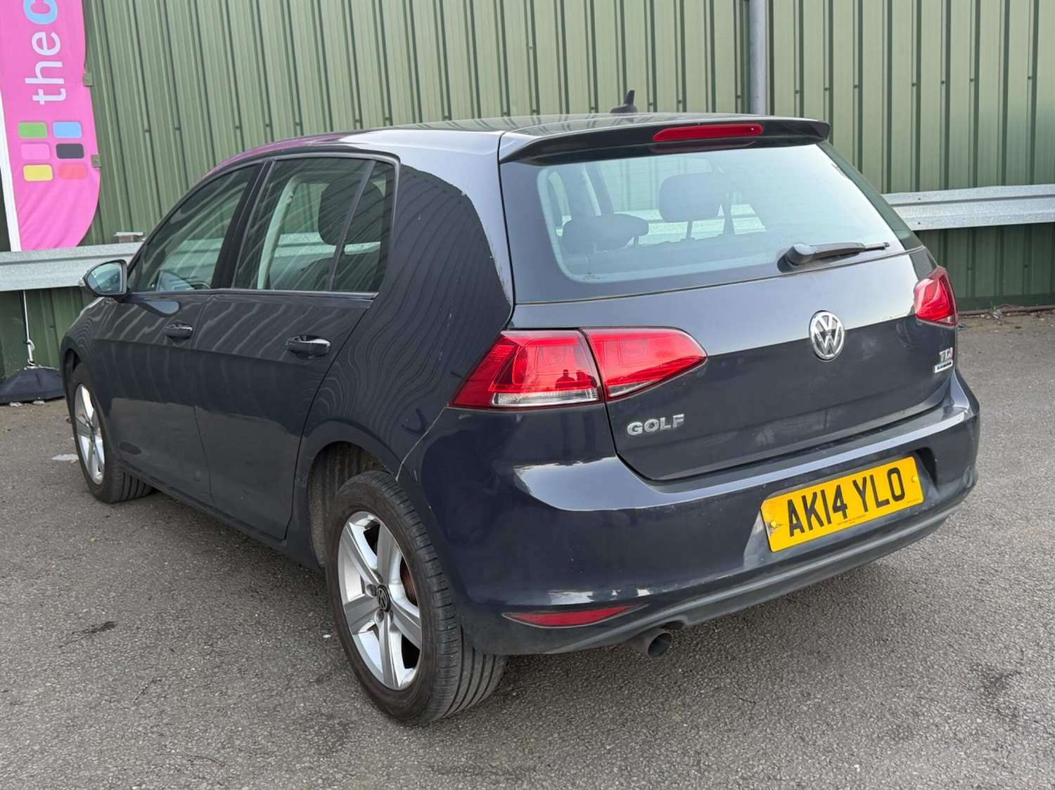 Used Volkswagen Golf for sale - 77925168: Photo 2