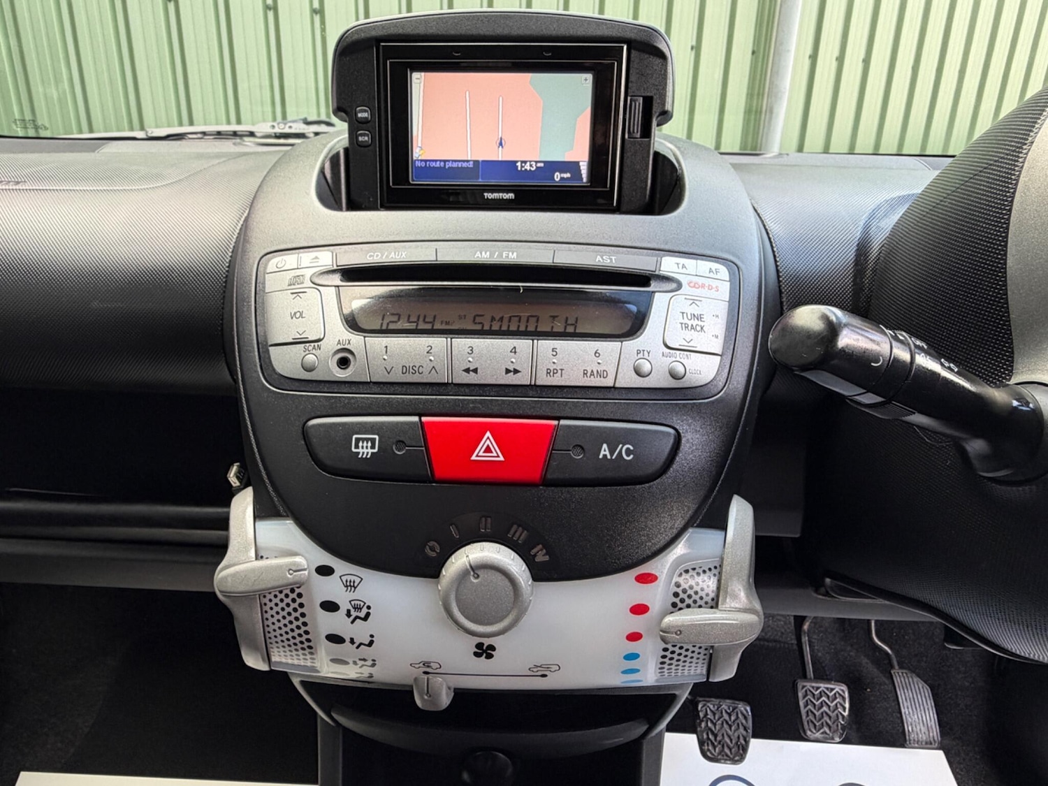 Used Toyota AYGO 2013 for sale - 77440131: Photo 19