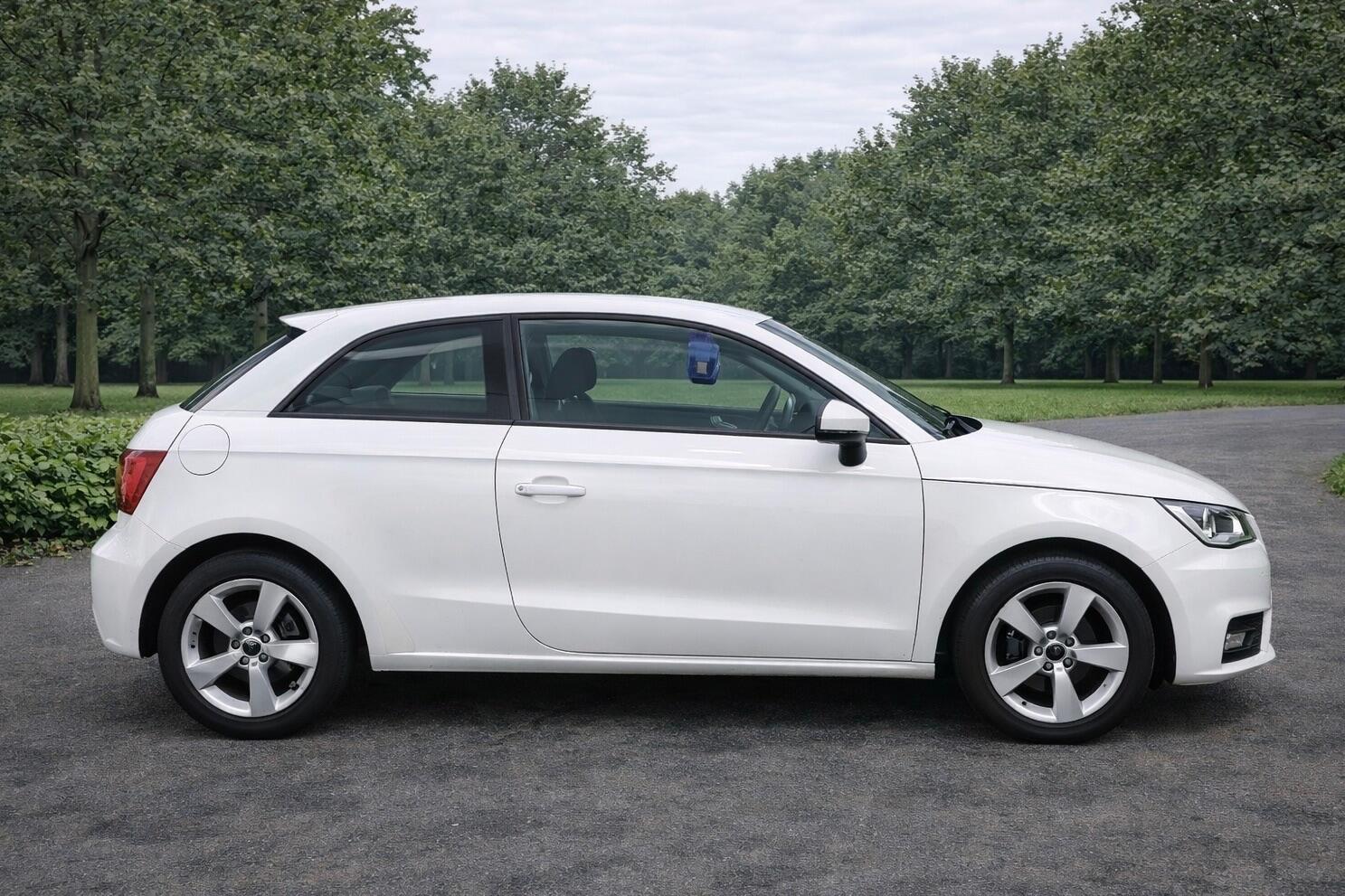 Used Audi A1 2016 for sale - 77479490: Photo 3